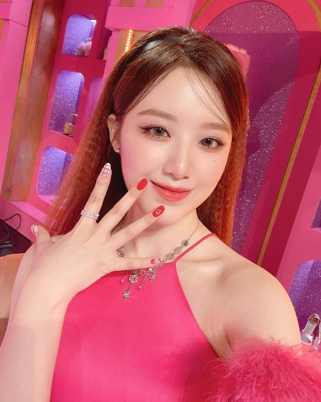 シュファさんのインスタグラム写真 - (シュファInstagram)「Pink queencard 💋」5月20日 17時41分 - yeh.shaa_