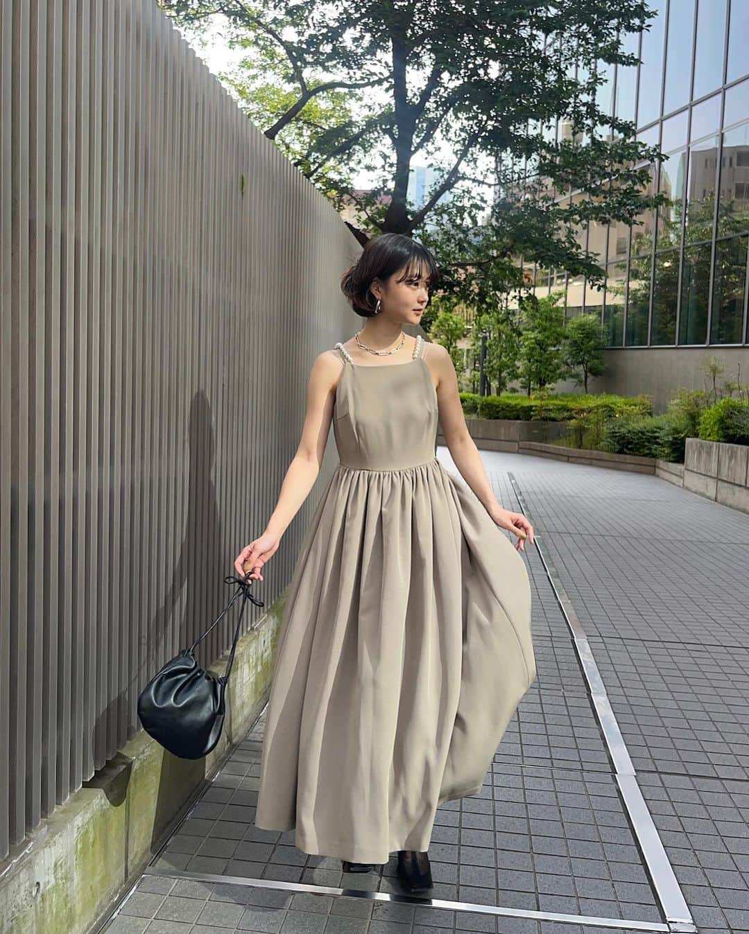 AMERI MEDI PEARL STRAP DRESS - ロングワンピース