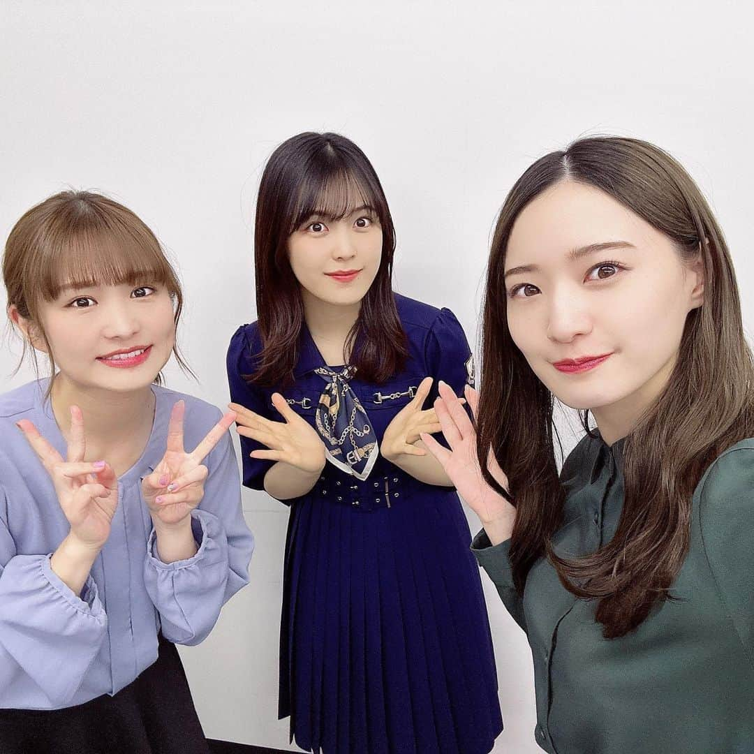 中田花奈さんのインスタグラム写真 - (中田花奈Instagram)「本日20日(土)よる7時～ MX「カンニング竹山のイチバン研究所」  今回のゲストは #みっちー さん  モノマネいろいろ披露していただきました🥰  スタジオは柚菜ちゃん  ロケは 前回スタジオで出演していた 蓮加が行ってくれたよ！  観てね〜🙏  #カンニング竹山 #みっちー #伊藤かりん #乃木坂46 #柴田柚菜 #岩本蓮加」5月20日 18時55分 - nakadakana_official