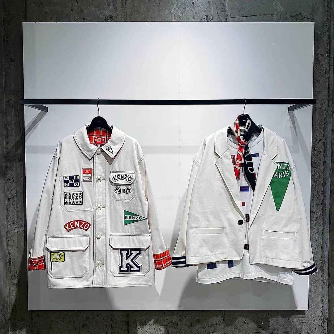 cherry worldwideさんのインスタグラム写真 - (cherry worldwideInstagram)「. "  KENZO by @nigo ®︎ . 23 ss _ collection 』 . now available in-store & online . ⇒ " 'Kenzo sailor' workwear jacket " ⇒ " 'Kenzo sera' workwear jacket " ⇒ " Oversize 'archive labels' t-shirt " ⇒ " 'Baseball flag' silk scarf "」5月20日 19時07分 - cherry__fukuoka