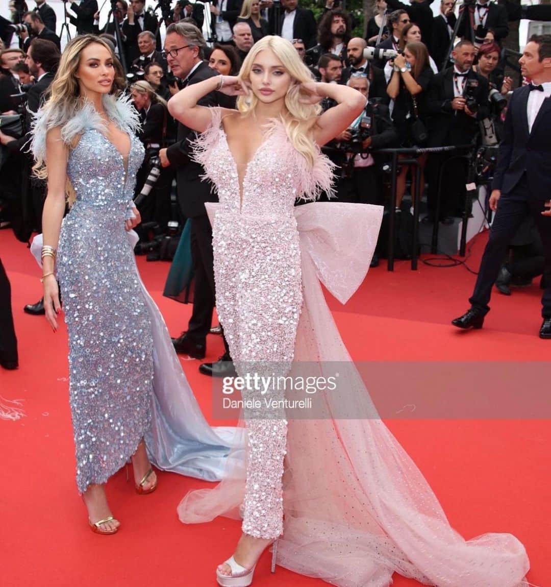 ステファニー・スコラーロのインスタグラム：「Indiana Jones Premiere 🎥   Dress @noura_elmassaoudi  Hair @theextensionist  Make up @epticem_makeupartist  @renecaovilla @lesilla   #cannes #cannesfilmfestival」
