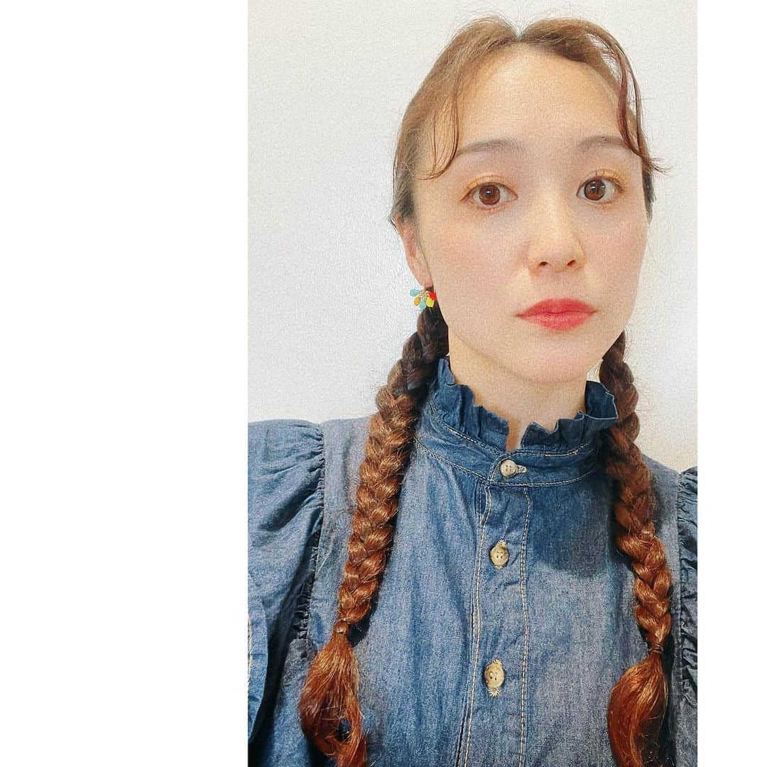 楓ゆきのインスタグラム：「⁡ ⁡ ⁡ 　　　😯😀😬⢀♡ ⁡ 　　 ⁡ ⁡ 　　#おさげ ⁡」