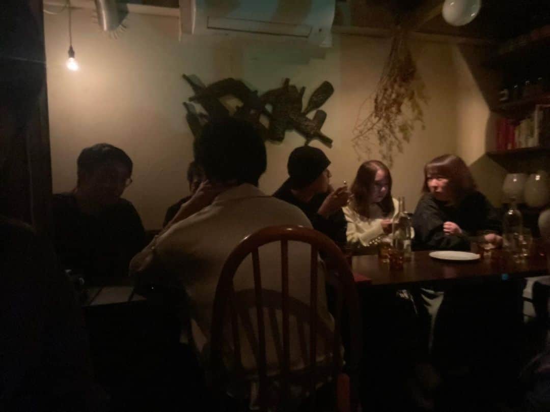 村本大輔さんのインスタグラム写真 - (村本大輔Instagram)「熊本　cafe tsukimiの夜  tetraの寺本さんがワインを持ってきてくれてサン村田さんがバイオリンを弾いてくれる。いつもの熊本の夜」5月20日 20時23分 - muramotodaisuke1125