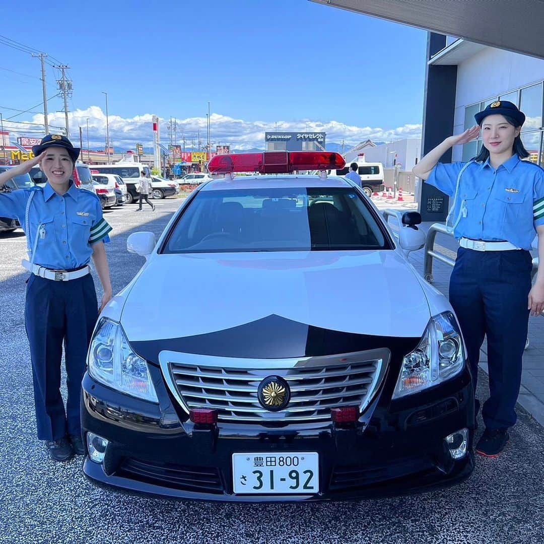 三好南穂さんのインスタグラム写真 - (三好南穂Instagram)「一日警察官👮🏻🚔  本日、愛知県豊田警察署の一日警察官に委嘱していただき、高嶺小学校で交通安全教室をさせていただきました。  自分自身も改めて、交通安全、ルールについて見つめ直すことができました。  貴重な経験をありがとうございました。  #一日警察官  #愛知県豊田警察署  #制服着れたの嬉しい」5月20日 20時39分 - i_am_miiiyooo