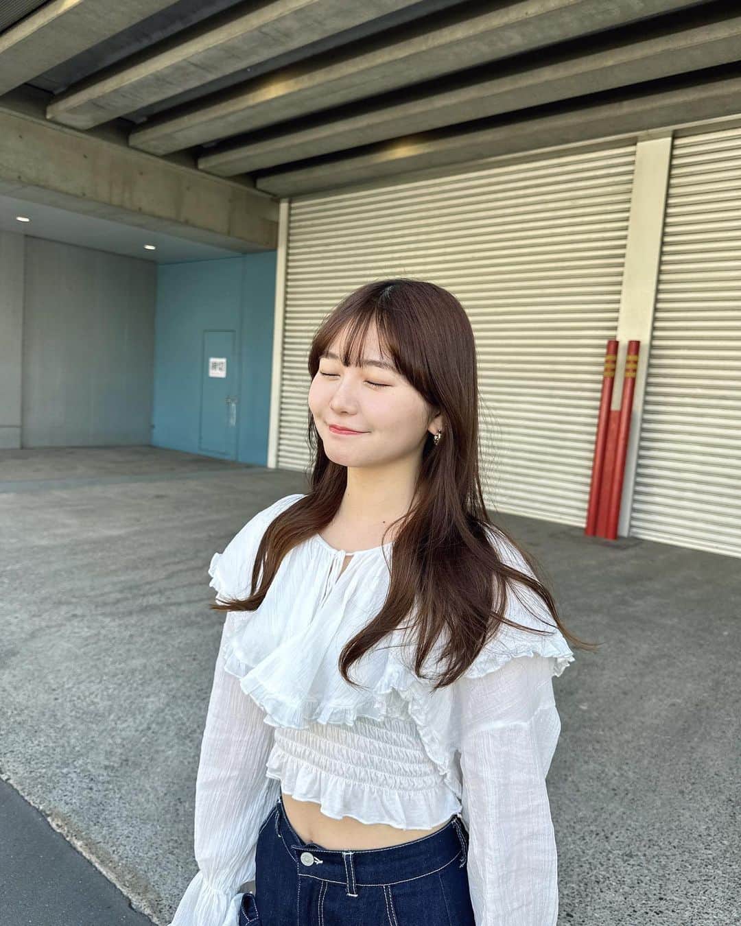 のインスタグラム：「.  いい一日でしたっ   #merryjenny」
