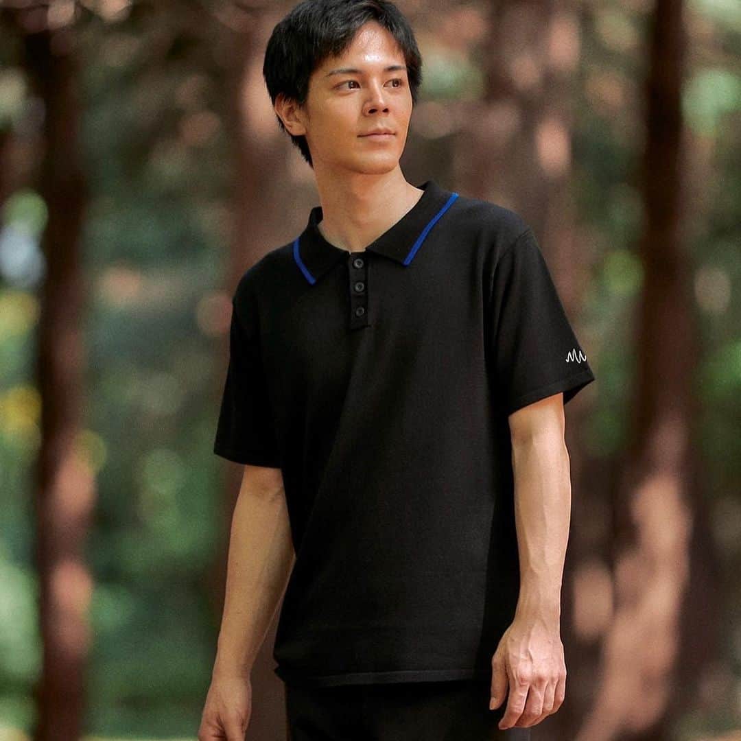 マギーさんのインスタグラム写真 - (マギーInstagram)「MAGGY WRINN GOLF 初のメンズウェア🖤💙🤍🖤🤍💙 @wrinn_  5/20〜6/4まで受注販売しています！  シンプルですが、細かいディテールにこだわりました。 詳細はプロフィールのURLからチェックしてみて下さい。」5月20日 20時44分 - maggymoon