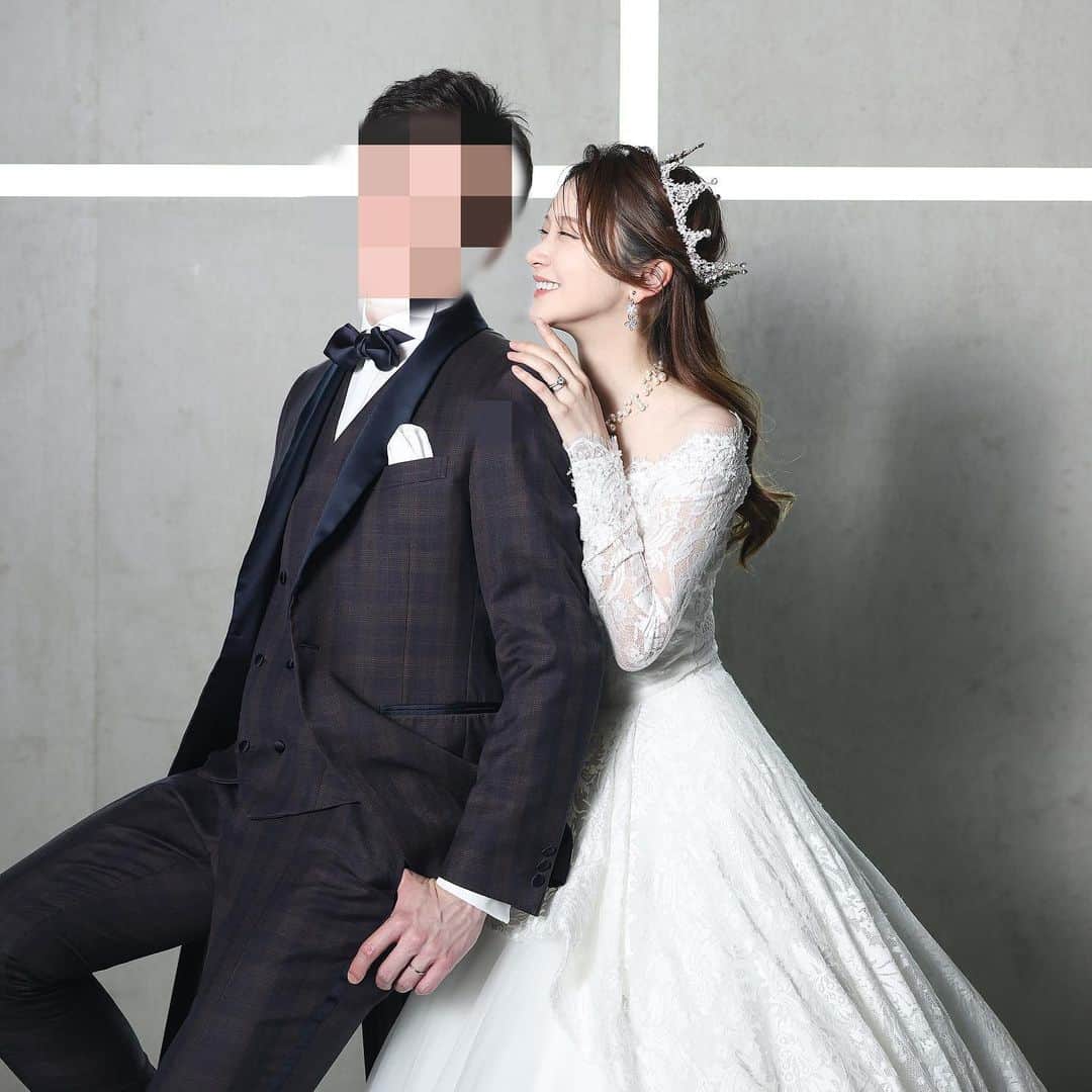 のインスタグラム：「撮ってきたよ👰🏻‍♀️💍  旦那さんよ、、 モザイクかけてごめんね👦🏻🥲  楽しかったなー！😌♡ やはり思い出は残すべきだね！」