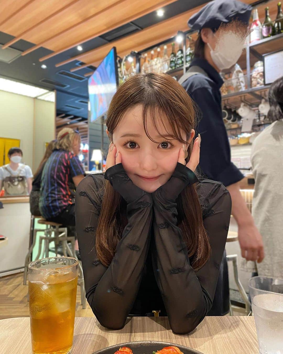伊藤小春さんのインスタグラム写真 (伊藤小春Instagram)「GWは家族で金沢旅行をしました🍣 ⁡ ⁡ 泊まりで行ったからのんびり観光