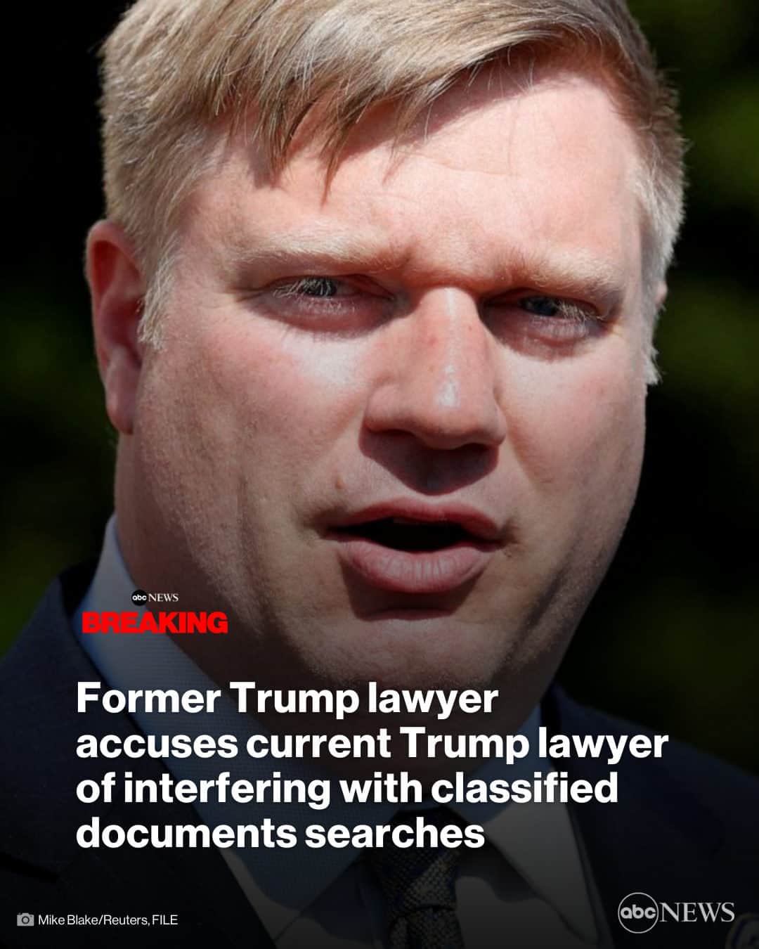 ABC Newsさんのインスタグラム写真 - (ABC NewsInstagram)「JUST IN: Former Trump lawyer Tim Parlatore is alleging current Trump lawyer Boris Epshteyn attempted to interfere with additional searches for classified material at Trump's properties.  A Trump spokesperson said his comments are "categorically false."   Tap link in bio for more. #news #trump #politics」5月21日 8時51分 - abcnews