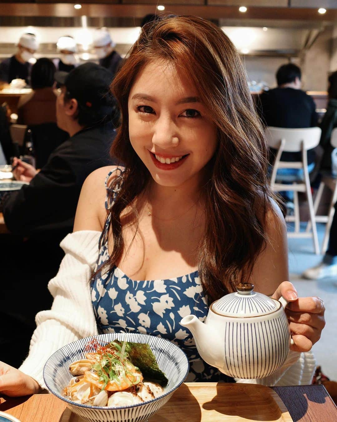 辜莞允（Nono Ku）のインスタグラム：「雖然沒有特別在過520 但還是送上吃到美食時就會感受幸福的照片！  今天動態回顧是五年前去看安室最後一場演唱會 選在這個日期實在太有意義了 台灣歌迷應援時還排了字寫上520 TW♥️NA 相信安室知道我們有多愛她～好想好想她喔～」