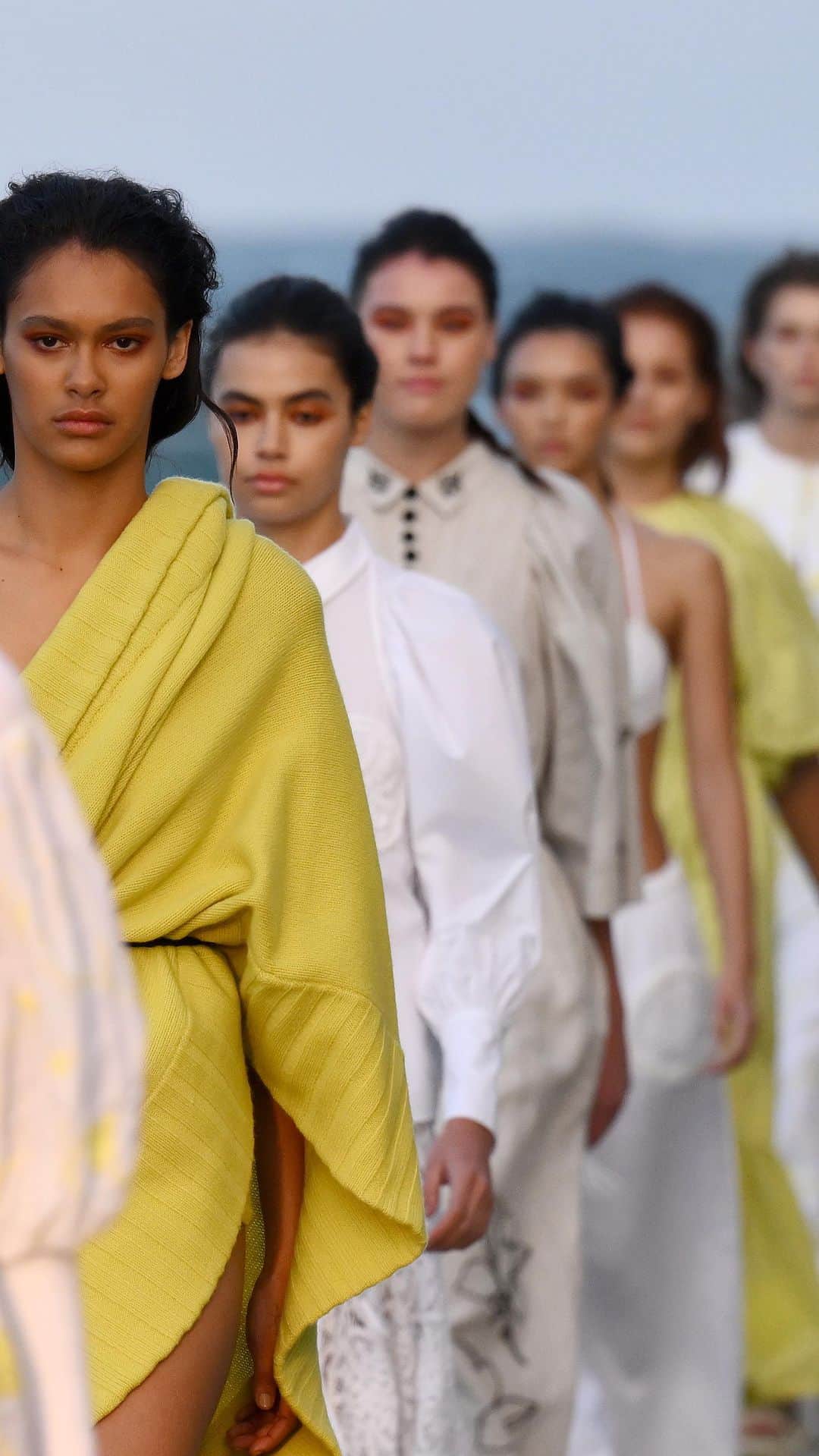 Fashion Weekのインスタグラム：「​Mentally, I’m here. #Joslin’s #Resort24 collection at #AustralianFashionweek presents the best of beach style with an elevated color story.」
