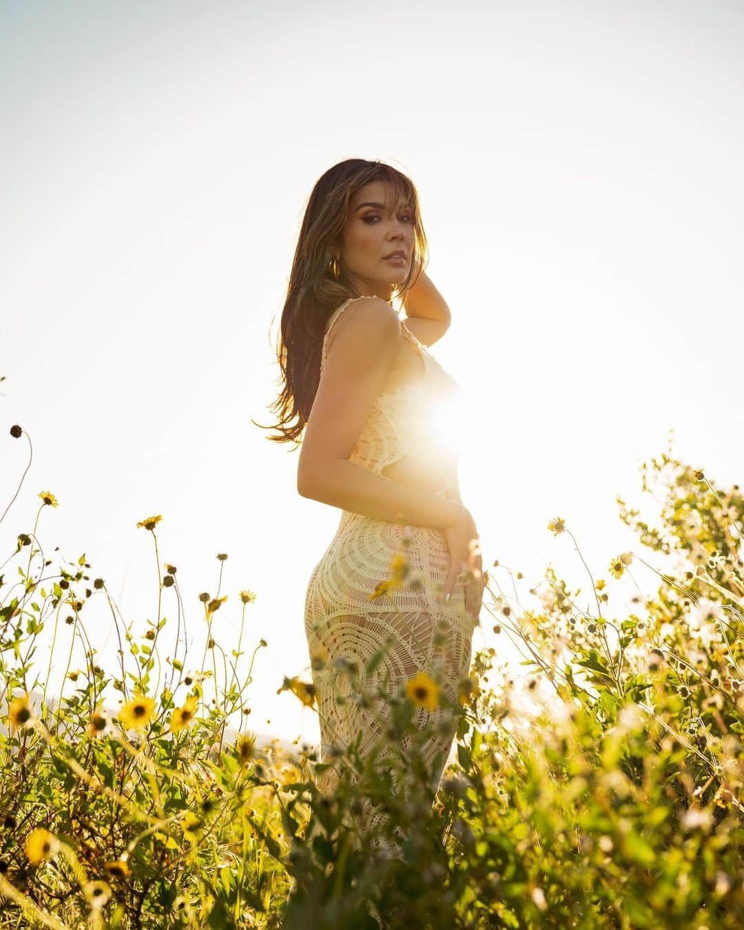 キャシー・ケリーさんのインスタグラム写真 - (キャシー・ケリーInstagram)「field of dreams 🌼✨  📸: @lindylinphoto」5月21日 2時43分 - cathykelley