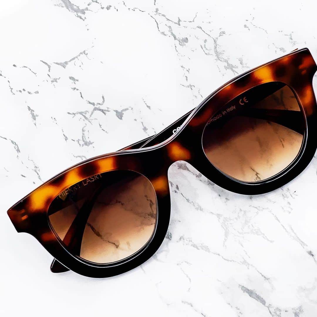 のインスタグラム：「the THIERRY LASRY “CONSISTENCY” sunglasses in havana tortoise shell / black acetate w/ gradient brown lenses #thierrylasry #handmadeinitaly」