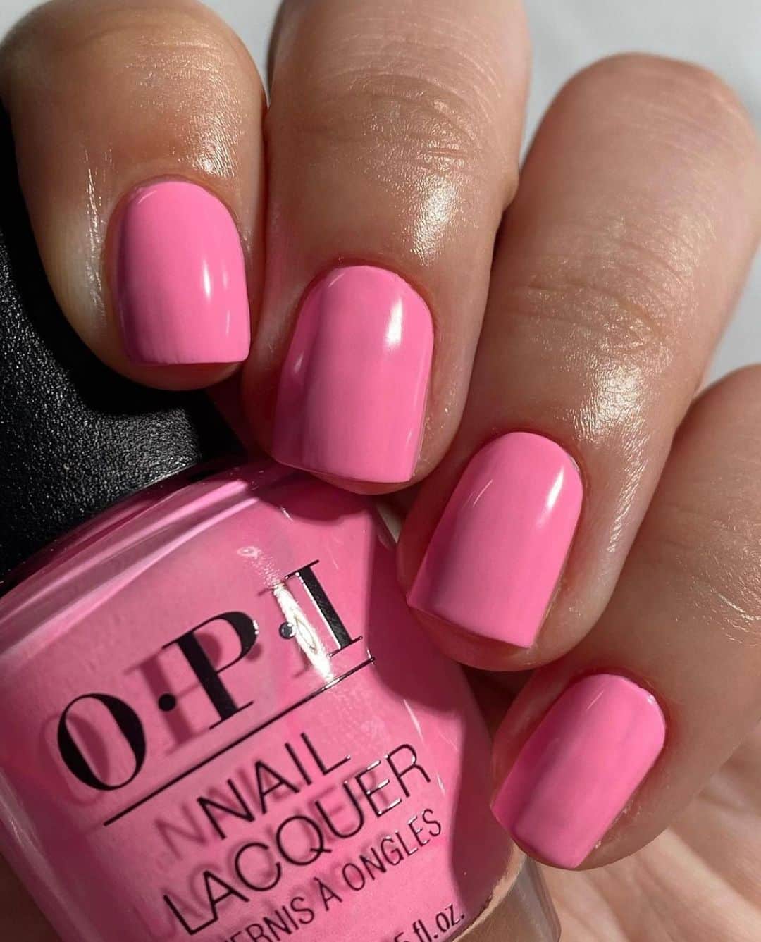 OPIさんのインスタグラム写真 - (OPIInstagram)「Don’t follow the rules this summer, make ‘em! 🤩  Swipe through to see some of our daring pastels and shocking brights from #OPISummerMakeTheRules collection 💅  By: @naillacquertherapy  #OPI #OPIObsessed #DIYNails」5月21日 3時53分 - opi