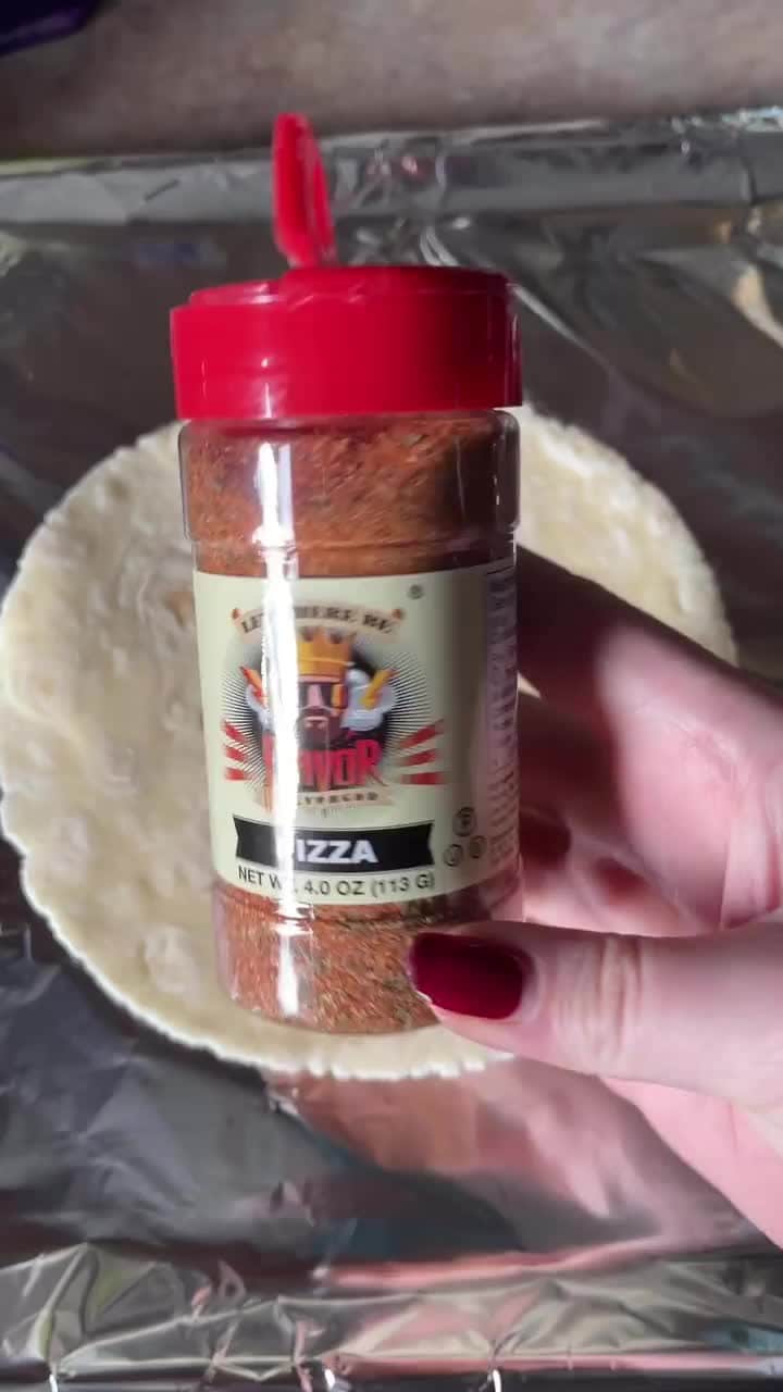 Flavorgod Seasoningsのインスタグラム：「QUICK & EASY TORTILLA PIZZAS, Seasoned with:➡ #Flavorgod Pizza Seasoning!😎Customer:➡ @605dietitian⁠ -⁠ 🍕SALE!! National Pizza Party Day - Free Pizza Seasoning with orders $50+ & Free Shipping orders $30+ US ONLY ⁠Shop Now!!⁠ Click link in the bio -> @flavorgod | www.flavorgod.com⁠ 🍕⁠ -⁠ 1. "Preheat oven to 400 degrees⁠ 2. Top tortilla of choice with pizza sauce, @flavorgod pizza seasoning, and toppings of choice. I kept it simple with Turkey pepperonis and cheese.⁠ 3. Bake at 400 degrees for 12 minutes and it’s pizza time!"⁠ -⁠ FlavorGod Seasonings:⁠ 🌿Made Fresh⁠ ☀️Gluten free⁠ 🥑Paleo⁠ ☀️KOSHER⁠ 🌊Low salt⁠ ⚡️NO MSG⁠ 🚫NO SOY⁠ ⏰Shelf life is 24 months⁠ -⁠ #breakfast #fitness #food #foodporn #foodie #instafood #foodphotography #foodstagram #yummy #instagood  #foodies #tasty #cooking #instadaily #lunch #healthy #seasonings #flavorgod #lowsodium #glutenfree #dairyfree」