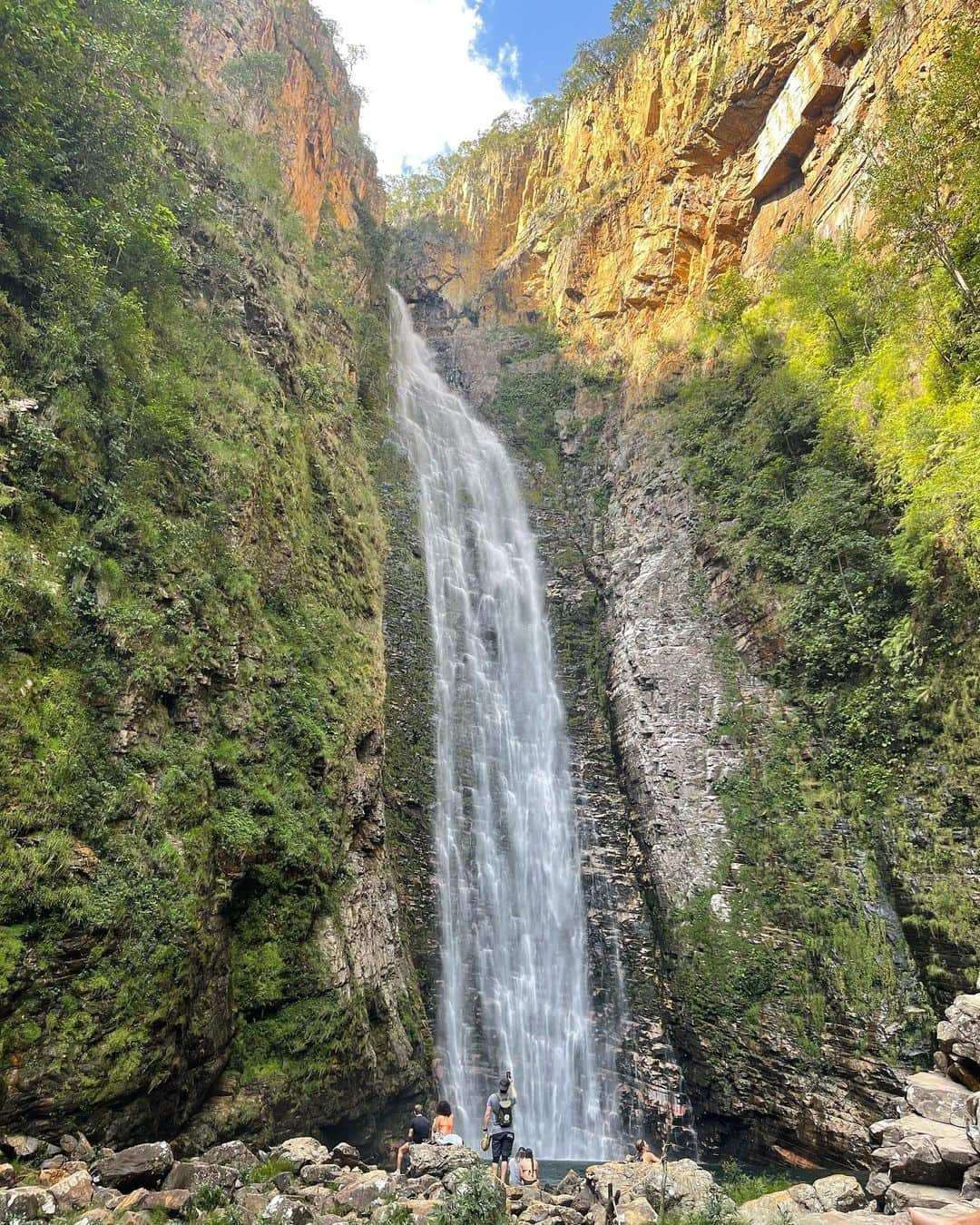 Tatiele Polyanaさんのインスタグラム写真 - (Tatiele PolyanaInstagram)「Depois de uma trilha, esse paraíso 😍 Háaa chapada é perfeitaaaa !!!! 😍🏞️💗🍃☀️🔥」5月21日 7時09分 - tatielepolyana