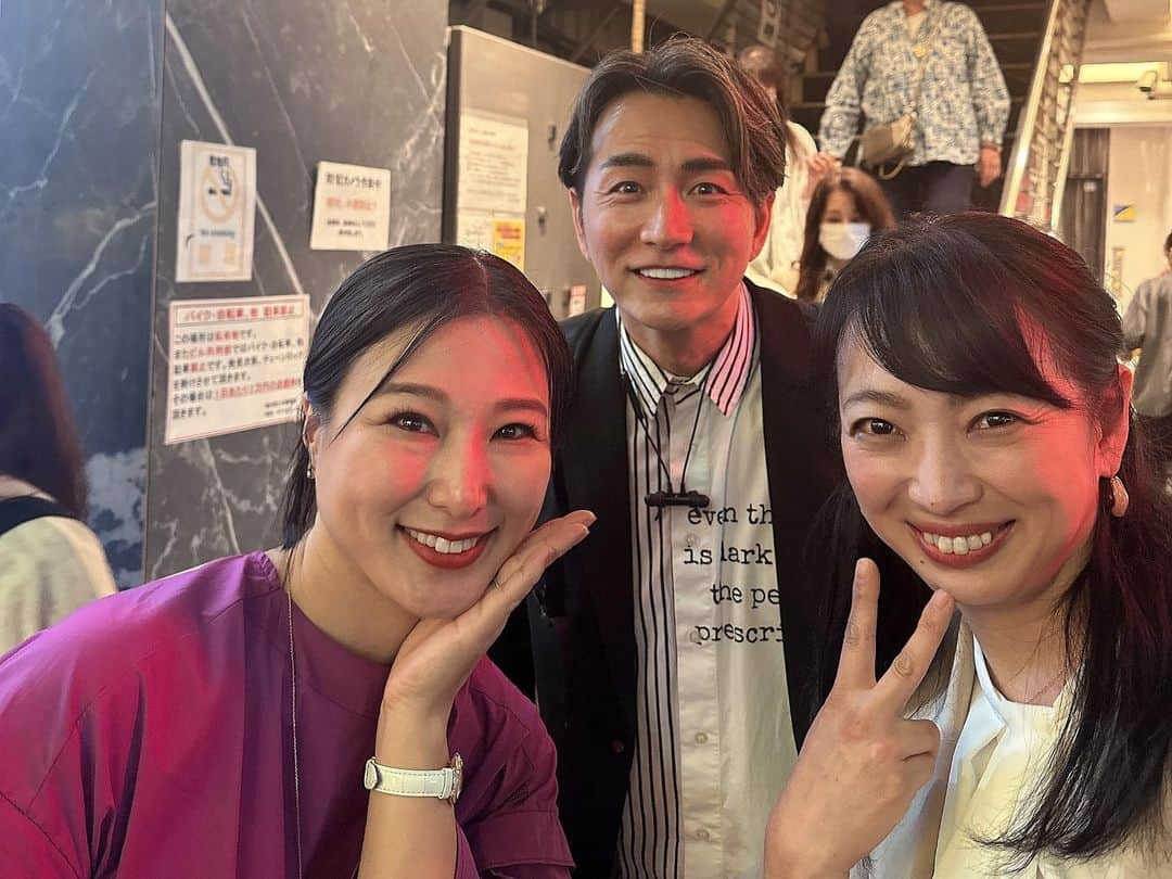 西口理恵子さんのインスタグラム写真 - (西口理恵子Instagram)「. 5/20は、世界オーガナイズデー🌎 世界中の片付け業界がイベントをしていて、 日本でもJCO（日本片付け整理収納協議会）の イベントが渋谷で行われました！ . . JCO代表の3名 ⭐️収納王子コジマジックさんこと小島弘章さん　@kojimagic2009  ⭐️ライフオーガナイザー協会理事　高原真由美さん　 ⭐️ハウスキーピング協会理事　澤一良さん　@kazuyoshisawa  久しぶりにお話して、笑顔を拝見できて、 楽しい時間を過ごすことができました。 . . そして同じお仕事仲間のご活躍をお聞きして、 嬉しい気持ちでいっぱいに。 先日、キッザニアで将来なりたい仕事に 【整理収納アドバイザー】がランクインされまして、 この活動が身を結ぶのも遠くないと感じましたよ☺️ . . 懇親会は初めましての方ともたくさん交流でき、 また15年前から仲良くさせていただいている 中山真由美さん　@mayumi.ritta に品川駅まで 送ってもらいながらも喋りまくり、 心もほっこりあったかい一日となりました❤️ . . 対面っていいなあ☺️ また皆様とお会いできる日まで、 整理収納の楽しさを私の形でお伝えしていこうと思います❤️ . .」5月21日 18時11分 - rieko_nishiguchi