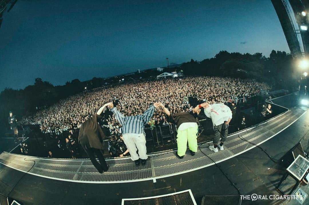 鈴木重伸さんのインスタグラム写真 - (鈴木重伸Instagram)「METROCK TOKYO ありがとうございました。 東京は晴れまして、最高のロケーションでした。 配信見てくれた人達もありがとうね。 photo by @ryotarokawashima_rcn」5月21日 16時38分 - shige__oral