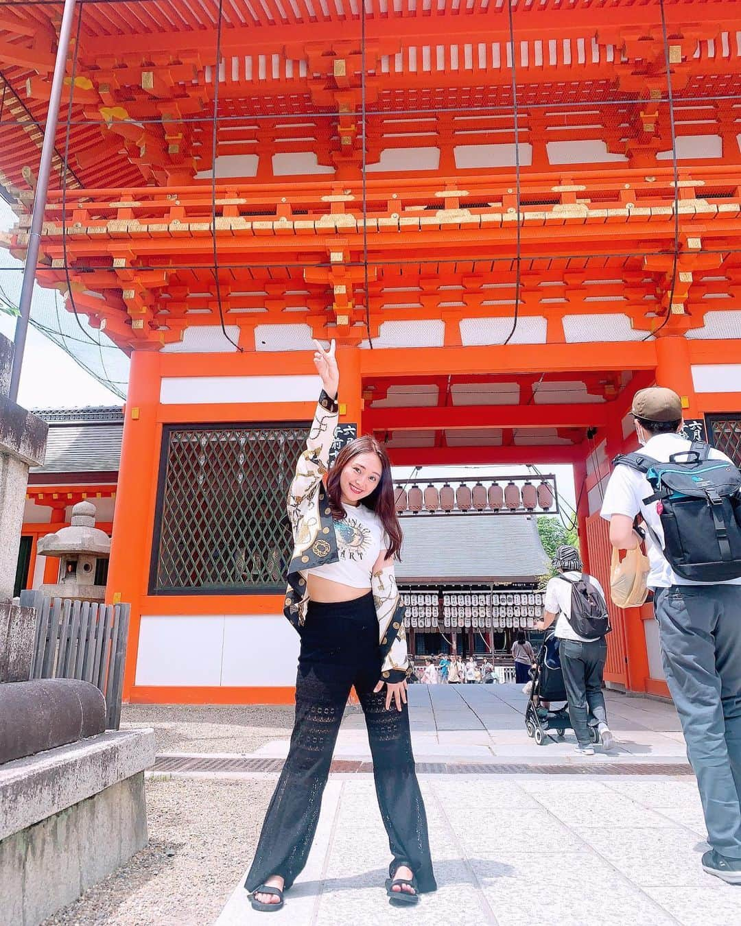 犬塚あさなのインスタグラム：「#京都 #八坂神社 #今年は #運がいい #らしい #やったぁ」