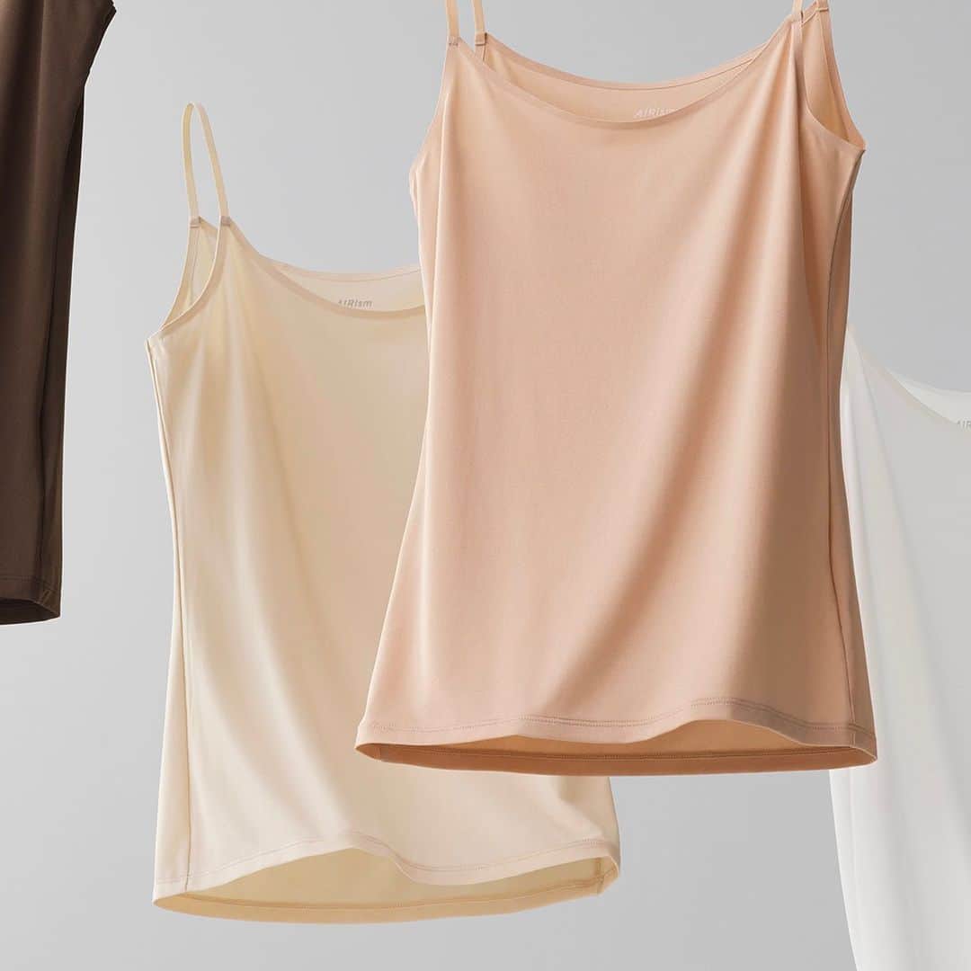 のインスタグラム：「UNIQLO Masterpiece AIRism innerwear  We won’t stop evolving innerwear. Providing quick-drying, light comfort that lasts even when you sweat. It’s a AIRism material beyond your expectations.   453802 Women AIRism Camisole 457518 Women AIRism Camisole Bra Top 454315 Men AIRism Cotton Crew Neck T-Shirt 456710 Men AIRism Ultra Seamless Boxer Briefs  #UNIQLOMasterpiece #UNIQLO #Masterpiece #Simplemadebetter #LifeWear #AIRism」