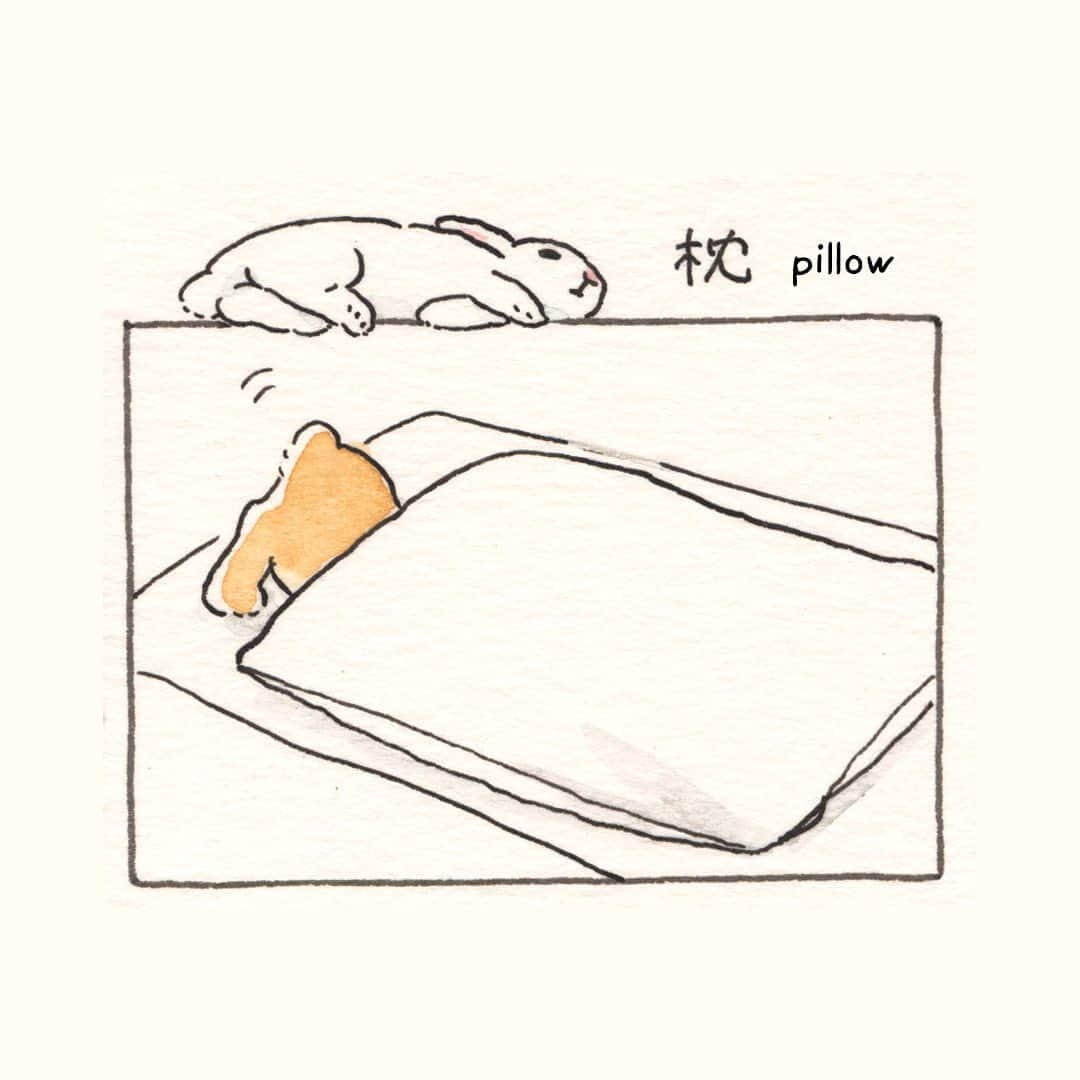 森山標子(しなこ)/Schinakoのインスタグラム：「pillow 😴 枕💤🐇  I'm feeling much better, so I drew this! Thank you very much😌 体調だいぶ良くなりましたので描きました！ありがとうございました😌」