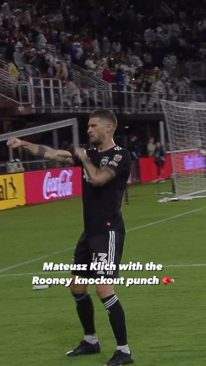 Major League Soccerのインスタグラム：「@cli5hy hit 'em with the KO 🥊😴」