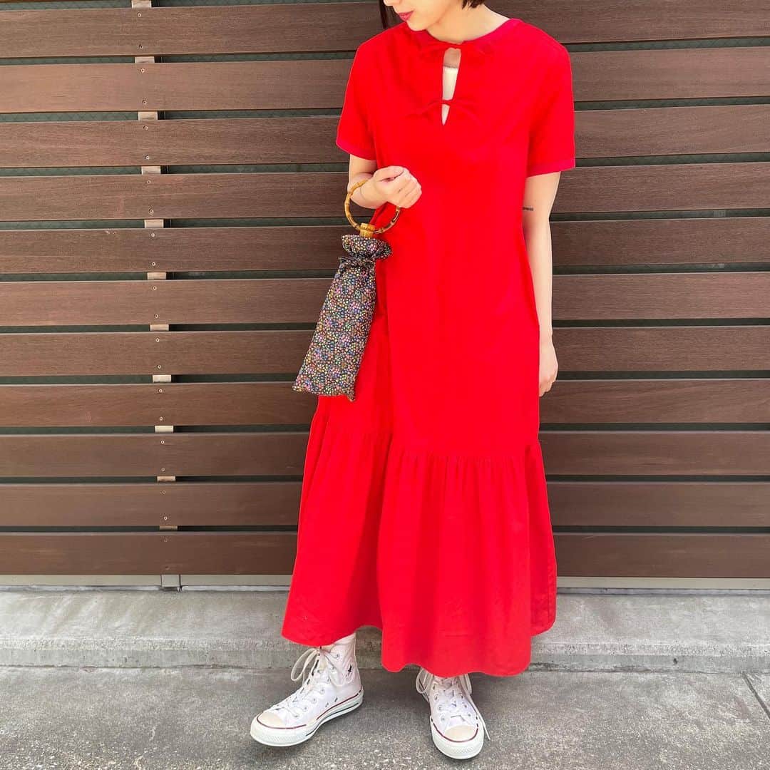 Dot&Stripes CHILDWOMANさんのインスタグラム写真 - (Dot&Stripes CHILDWOMANInstagram)「． ． ． ＼WEB LIMITED ITEMS／ TRY ON!!! at shinjukumyroad 5/25(木)-5/29(月) ． ． その2 《リバティ小花柄折り畳み傘(晴雨兼用)》 品番：11-09-CU-001-23-1 価格：¥22,000(税込) ． ． #dotandstripeschildwoman #childwoman #myfav #childwomanparici」5月21日 12時33分 - dot_and_stripes_official