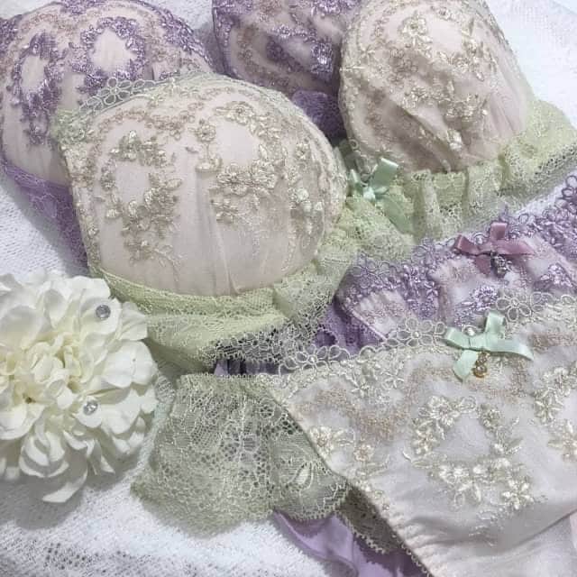 アンテシュクレのインスタグラム