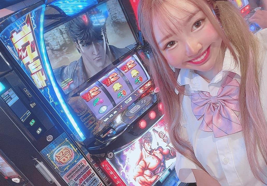 お茶の水うらんさんのインスタグラム写真 - (お茶の水うらんInstagram)「ケンシロウとツーショット(ᐢ⑅•ᴗ•⑅ᐢ)♡  #ケンシロウ #スマスロ北斗の拳  #北斗の拳 #北斗」5月21日 13時24分 - uran_alcoholic