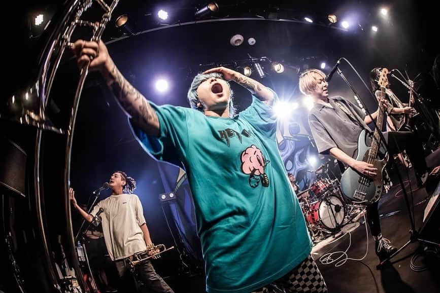 かなすのインスタグラム：「FULL CAPACITY TOUR 岡山 YEBISU YA PRO  Photo by @hayachinphoto」