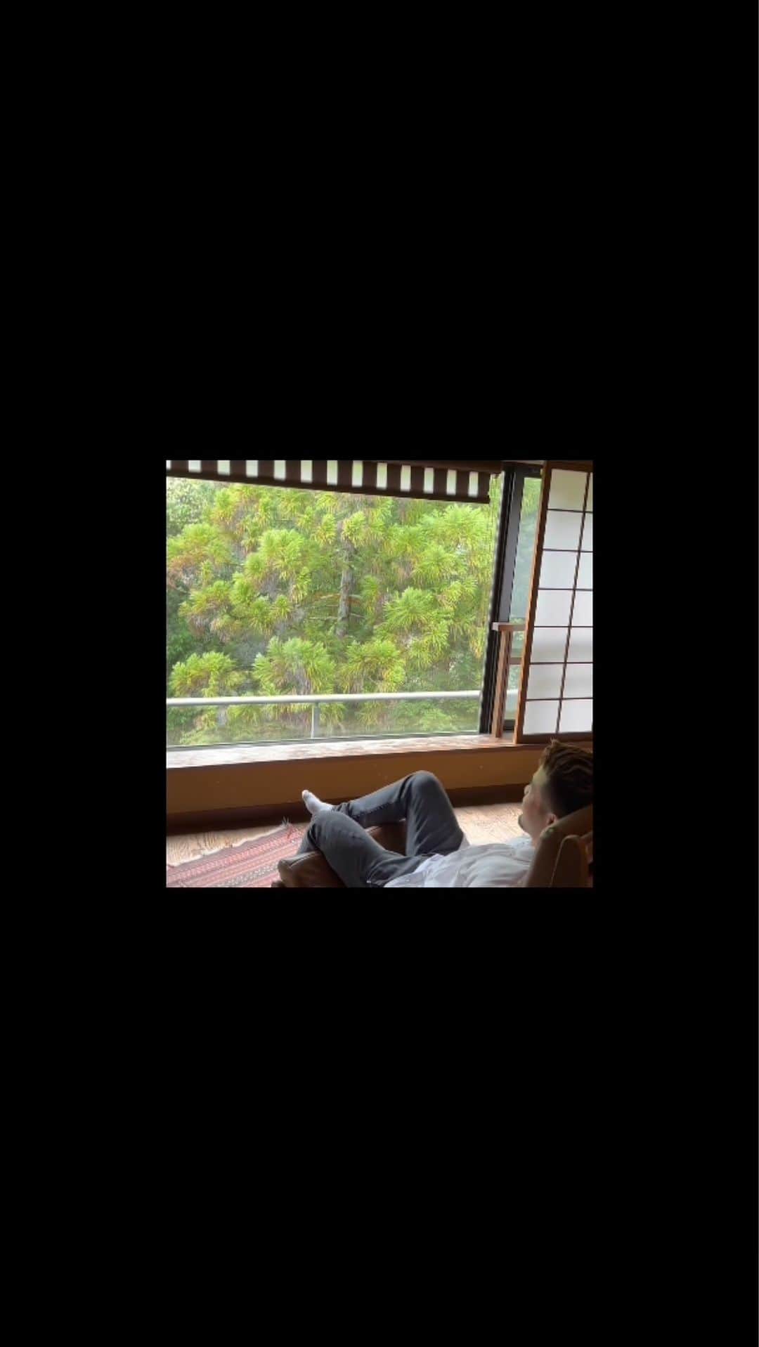 北方大地のインスタグラム：「メインスポンサーをしていただいている(株)SANWA・BLDの圦社長に試合の慰安旅行として京都湯の花温泉すみや亀峰庵へ御招待していただきました。  贅沢な時間を過ごさせていただきました🙏」