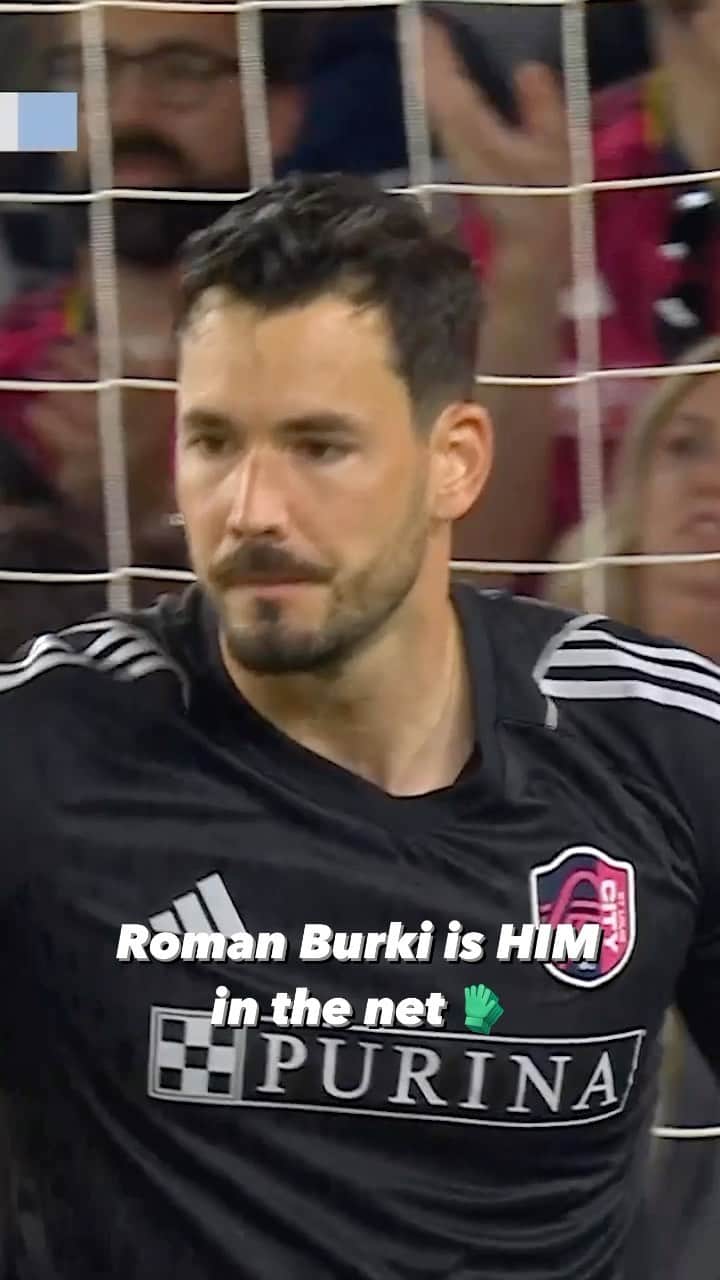 Major League Soccerのインスタグラム：「Five games with five saves for @rbuerki 🧤」