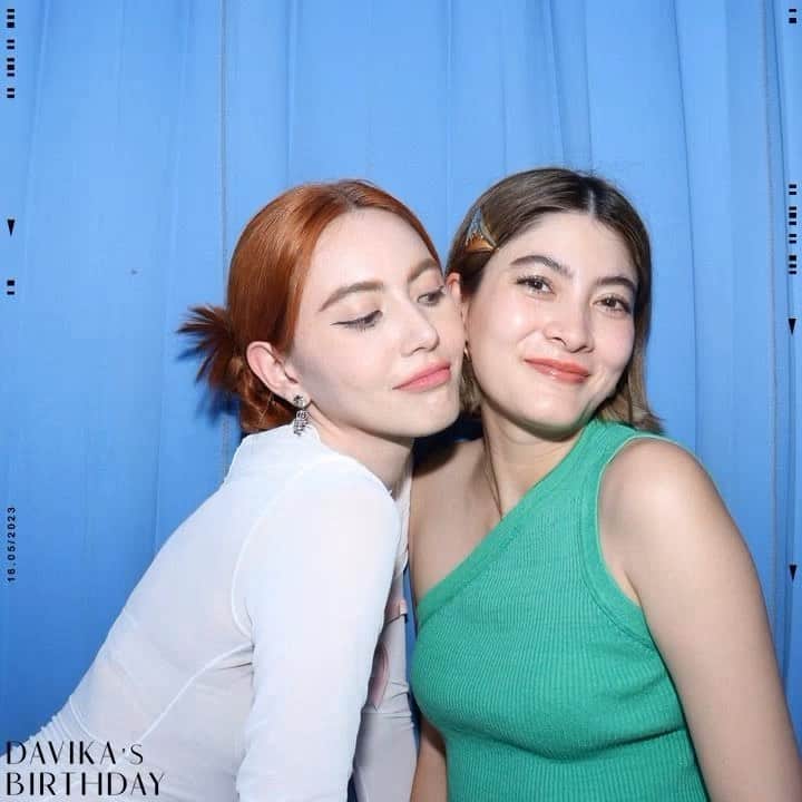 マギー・ラースリー・バーレンシエガーのインスタグラム：「With the birthday girl 🥰」