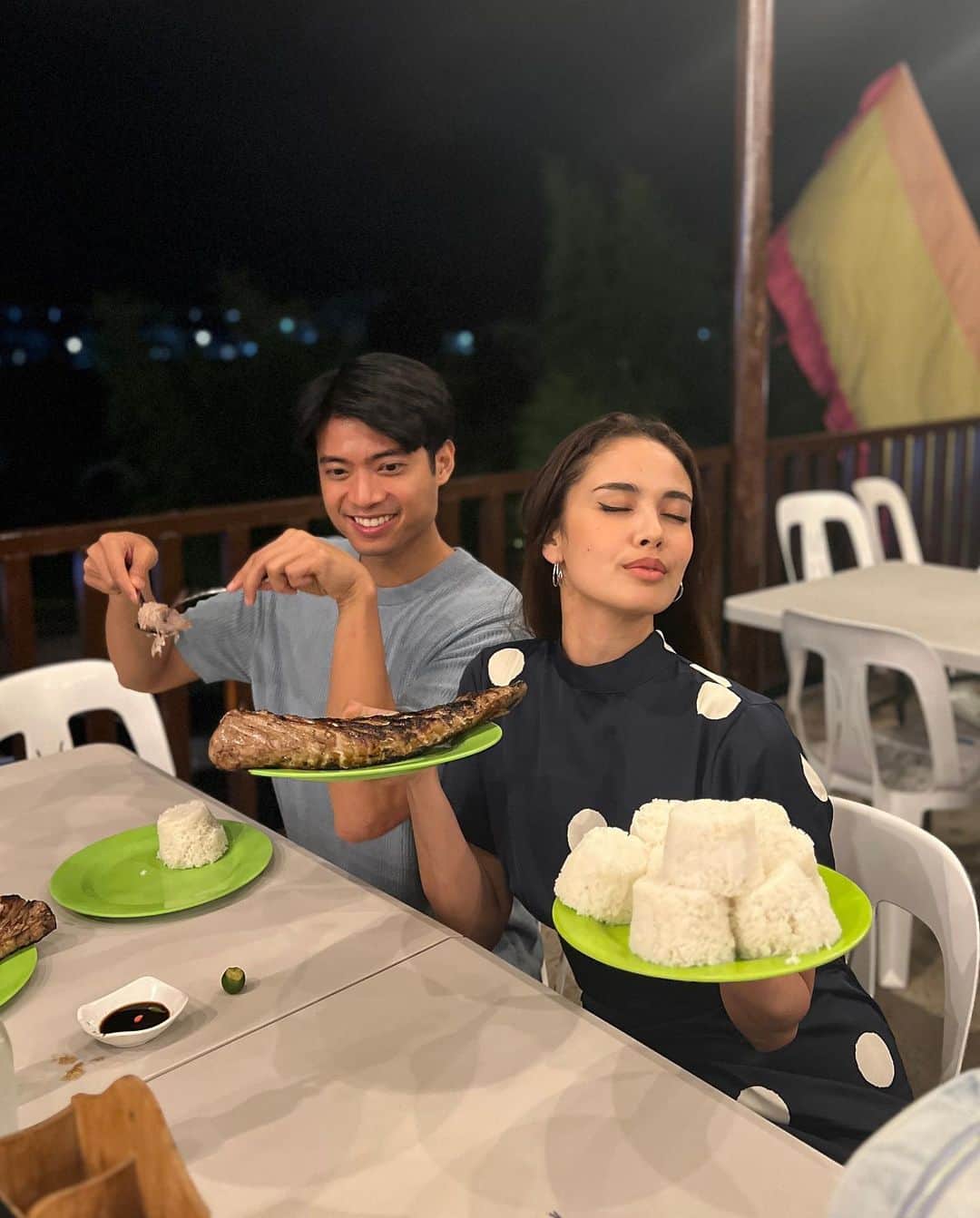 ミーガン・ヤングのインスタグラム：「Maraming salamat, Davao City and Tagum 💖 forda kain talaga kami ni Fofo after a full day of work promoting our upcoming GMA show, #RoyalBlood which will be airing this June 19 ✨」