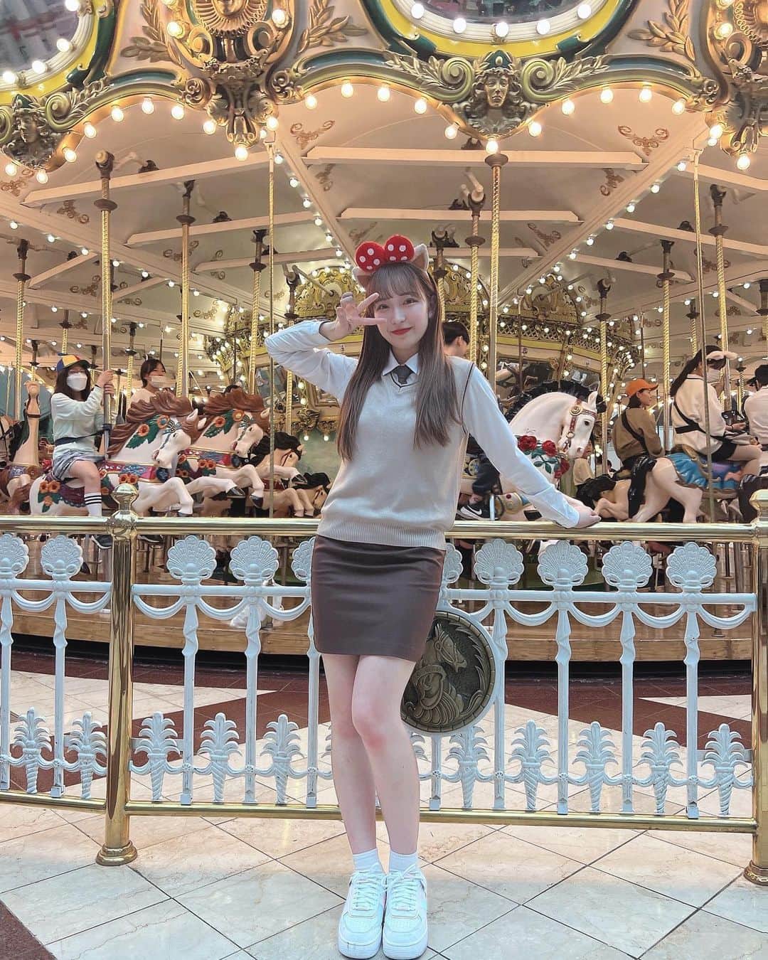 のインスタグラム：「.  ロッテワールドと言えばここだよね🎠」
