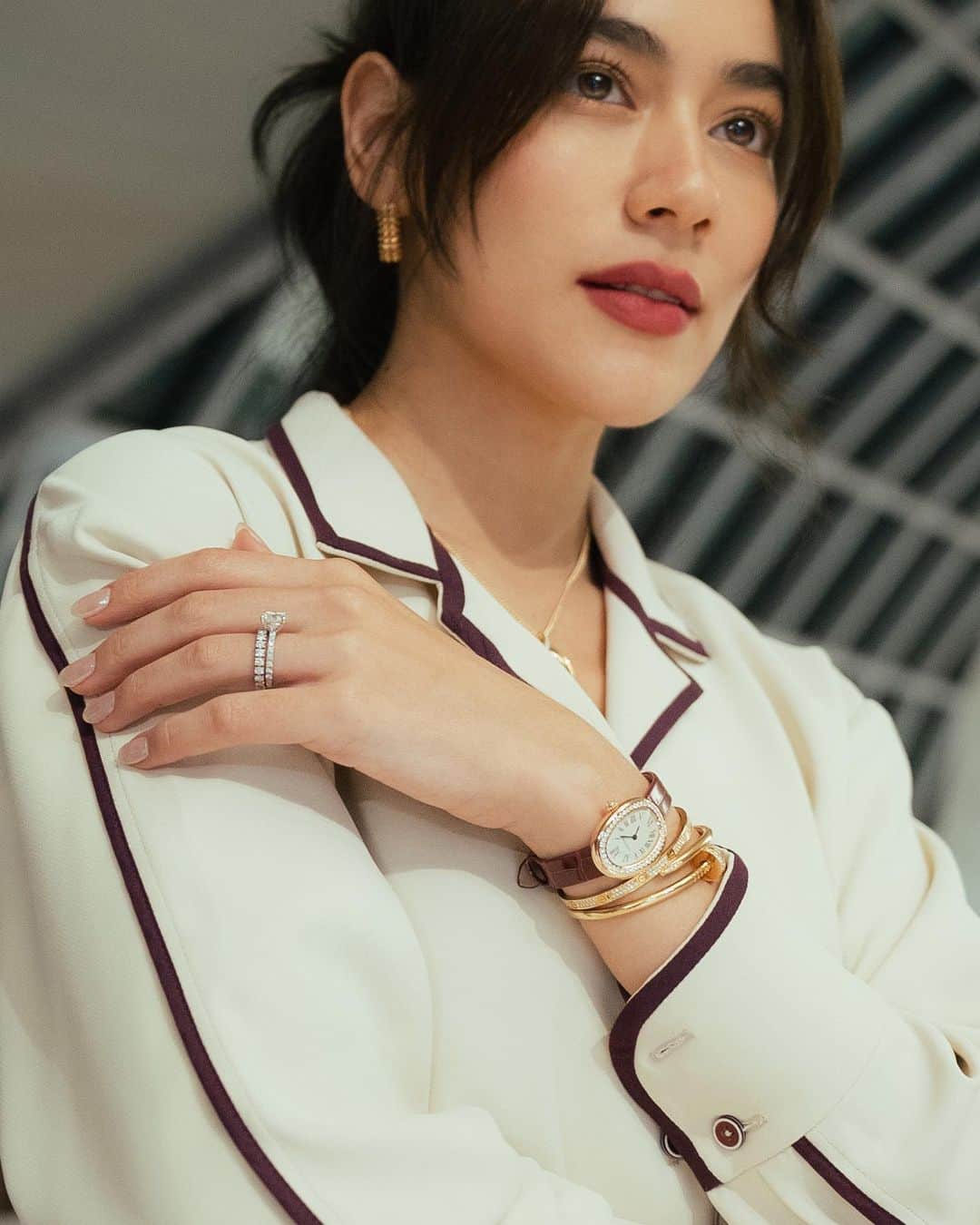 キンバリー・アン・ウォーテマス・ティアムシリのインスタグラム：「My voyage has begun 🇮🇹 @cartier #CartierHighJewelry  #LeVoyageRecommencé」