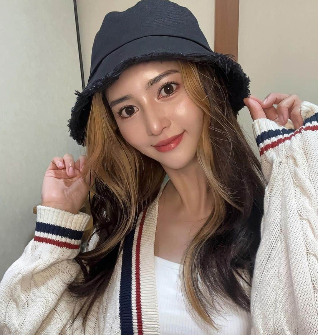 麻生希さんのインスタグラム写真 - (麻生希Instagram)「この帽子イケてる🧢👒 帽子っていつも同じのばっかりになるけどこれはイケてる😁  #帽子#ファッション #もう夏#夏服 #海日和#休日コーデ」5月21日 14時57分 - aya___1220___