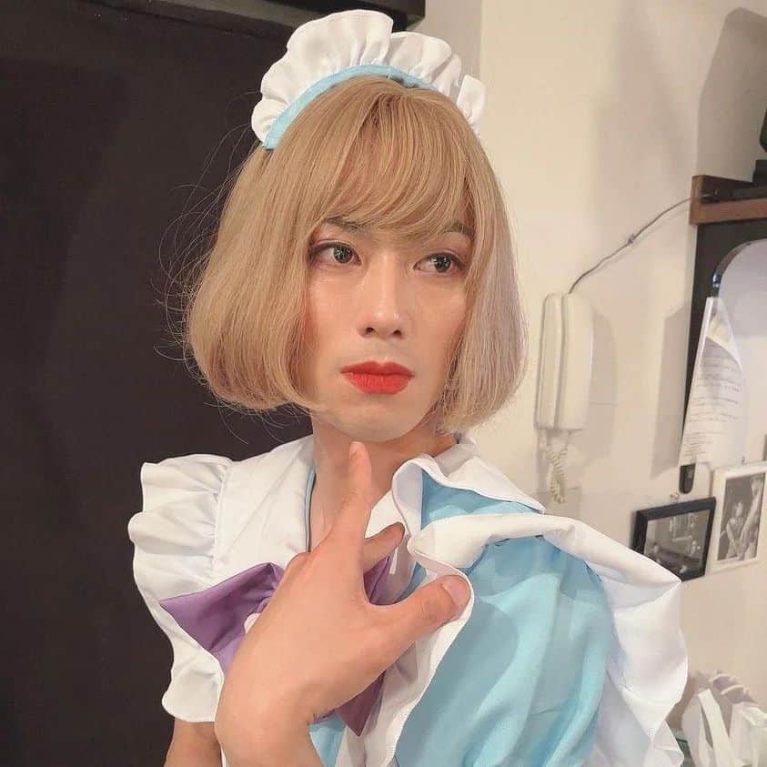 山口いく（アントワネット）のインスタグラム：「5/13げいにんメイド喫茶 #明るい炎 #宮本勇気」