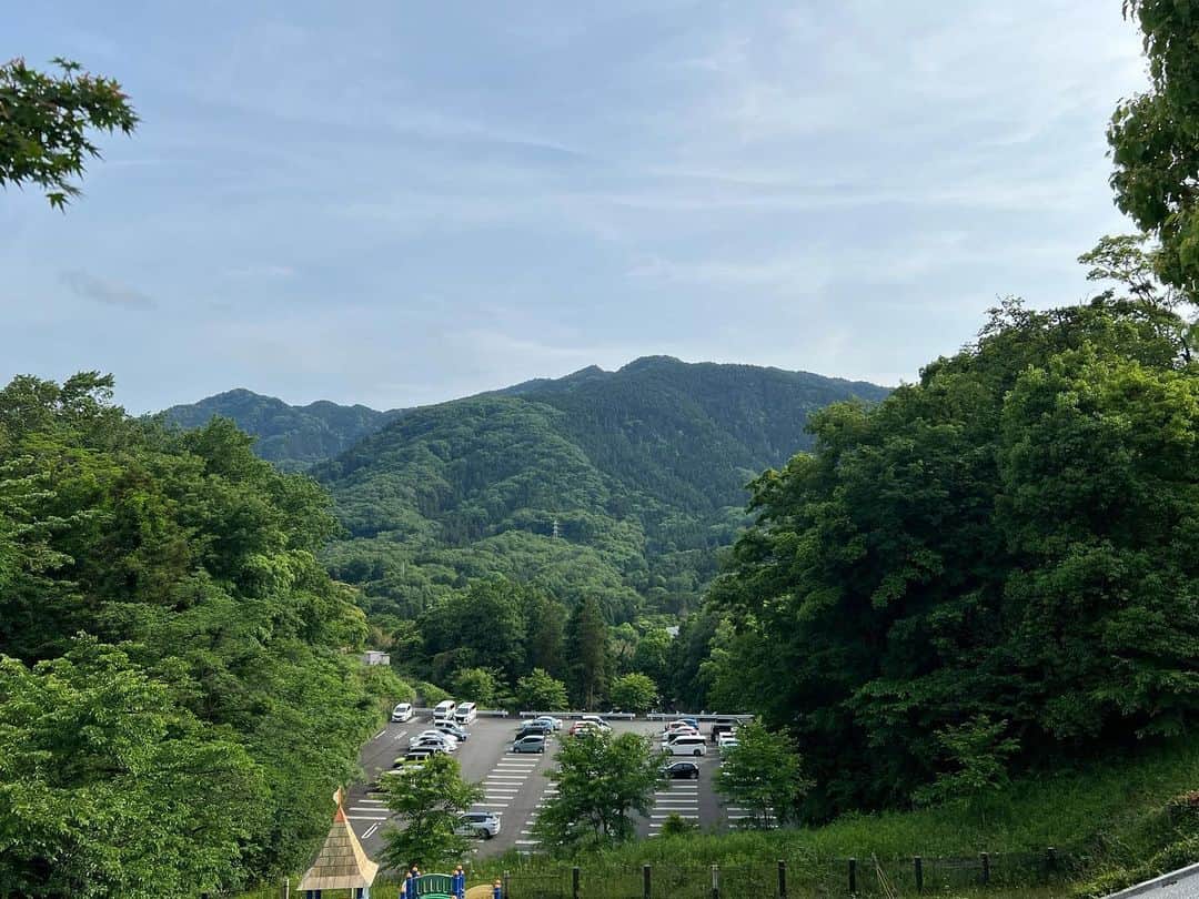 伊礼彼方さんのインスタグラム写真 - (伊礼彼方Instagram)「相模湖あたりでリフレッシュ。 のどかで居心地の良い所だね。 東京に通いやすければ移住してもいいくらい。 良い休日を過ごせました。」5月21日 15時37分 - irei_kanata