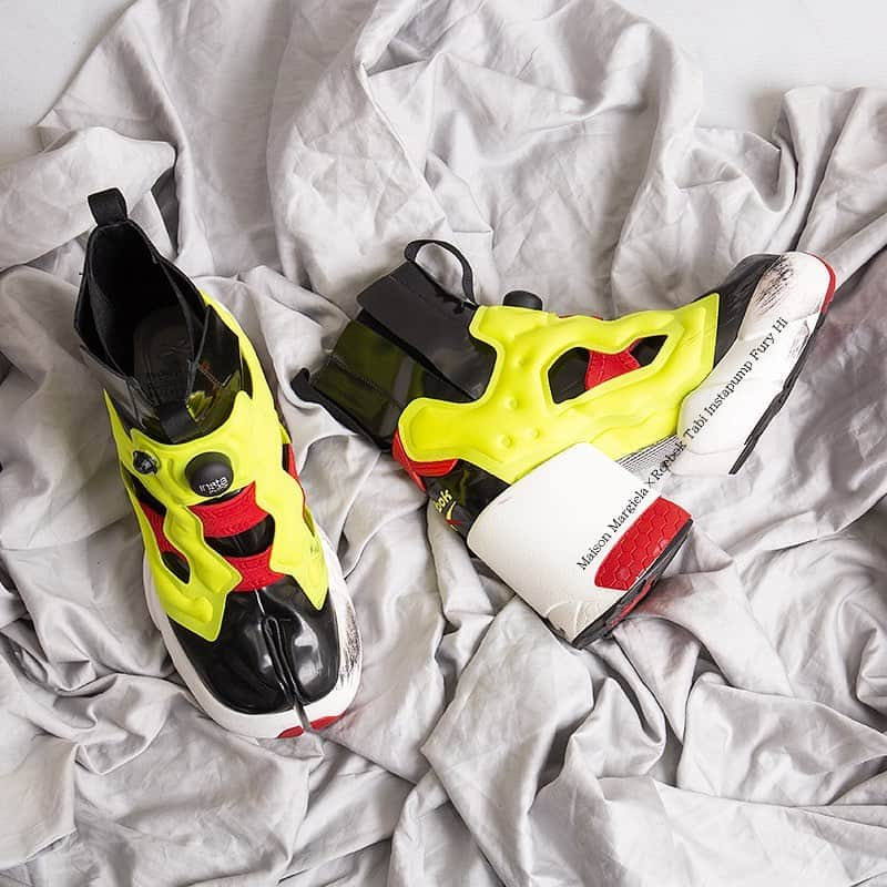 playfulさんのインスタグラム写真 - (playfulInstagram)「Maison Margiela × Reebok Tabi Instapump Fury Hi アンクルブーツ ¥30,580 (k-118005) https://www.playful-dc.com/products/details122166.html  #古着  #DCブランド  #撮影代行 #商品撮影 #リーボック #リーボッククラシック #リーボックスニーカー #reebok  #プレイフル #メゾンマルジェラ  #メゾンマルジェラバッグ  #メゾンマルジェラアクセサリー  #メゾンマルジェラシューズ  #playful #maisonmargiela  #maisonmargielabag  #margiela  #maisonmargielaboots  #maisonmargiela22  #maisonmargielashoes  #maisonmargielaaccessories」5月21日 16時16分 - playful_dc