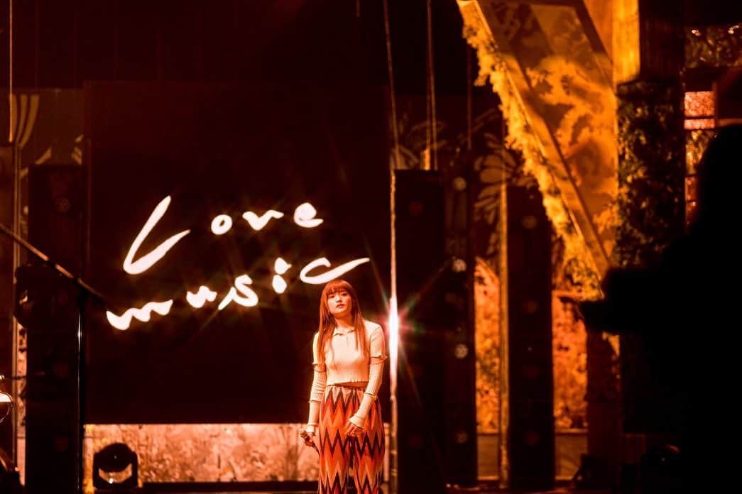フジテレビ「Love music」さんのインスタグラム写真 - (フジテレビ「Love music」Instagram)「iri パフォーマンス写真公開  「Season」フルサイズ披露  今夜25:00-放送 ※地域によって放送日程が異なります。　 各放送局のHPにてご確認下さい。  📷白石達也  #Lovemusic #ラブミュージック」5月21日 16時23分 - lovemusic_fujitv