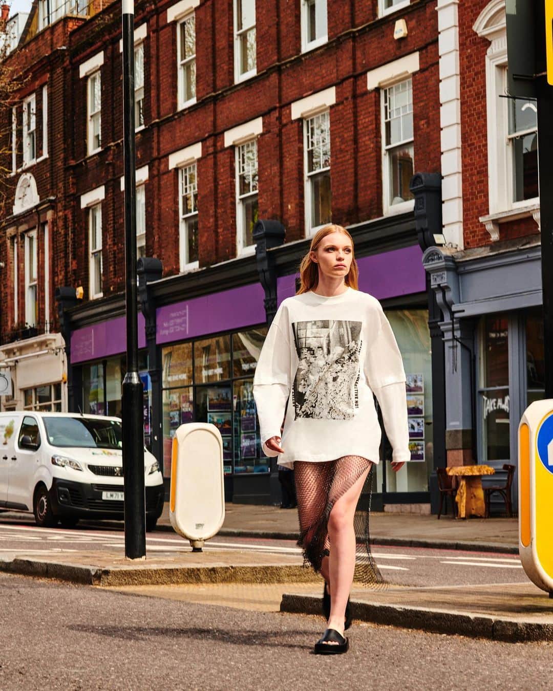 トップショップのインスタグラム：「Sometimes on the beach, sometimes in east London.  The diamanté beach dress [125884651] Long sleeved t-shirt [coming soon] The glory sunken mule sandal [125728734]」