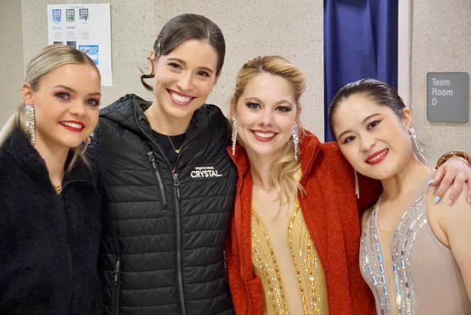 アレクサ・シメカさんのインスタグラム写真 - (アレクサ・シメカInstagram)「⭐️⛸️🇺🇸 US tour has begun.  12 shows down, 8 more to shine!  @starsonice」5月22日 3時02分 - alexa_knierim