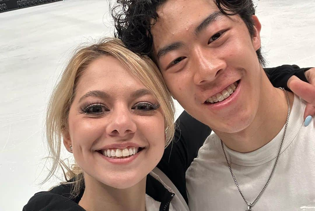 アレクサ・シメカさんのインスタグラム写真 - (アレクサ・シメカInstagram)「⭐️⛸️🇺🇸 US tour has begun.  12 shows down, 8 more to shine!  @starsonice」5月22日 3時02分 - alexa_knierim