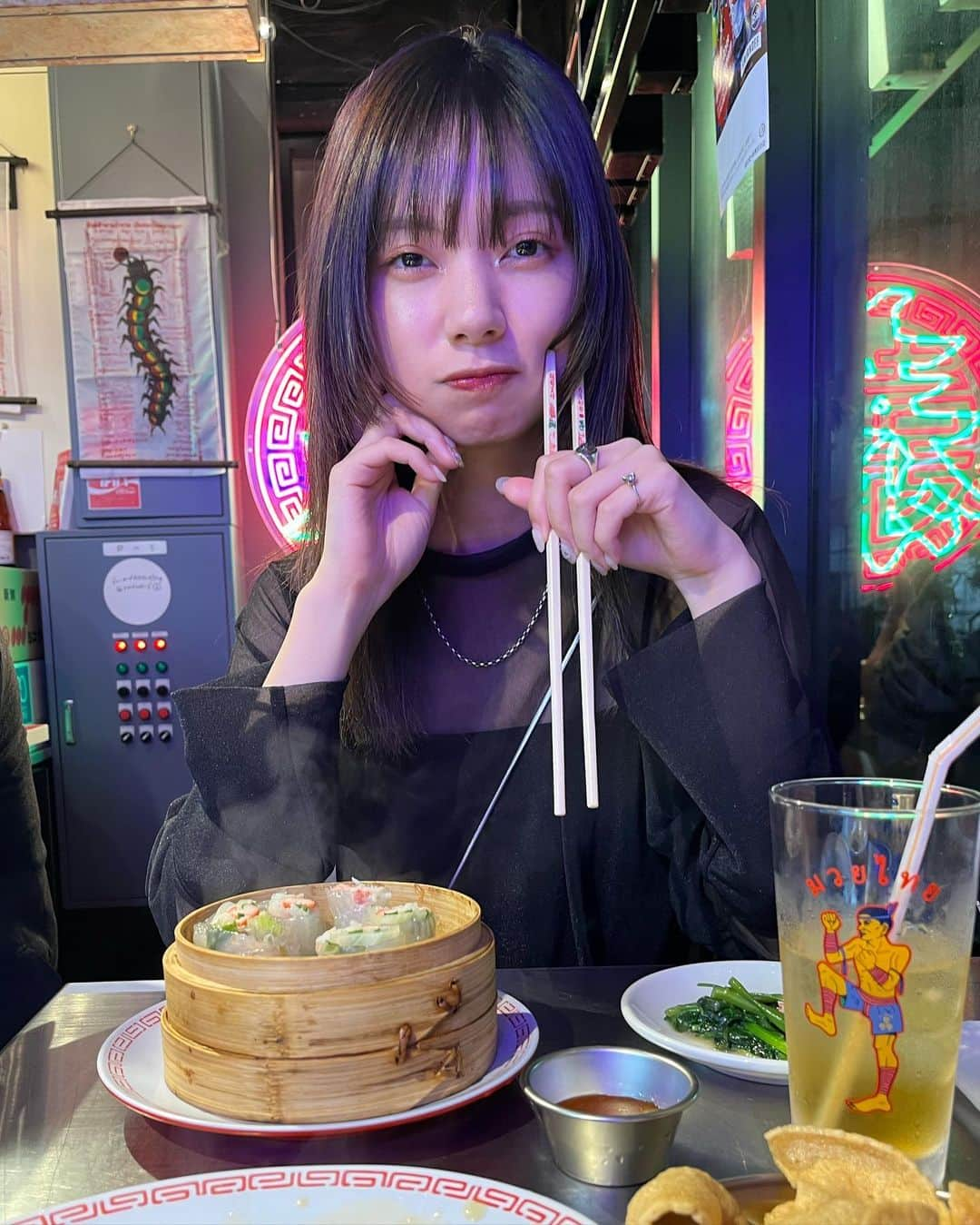 きなりさんのインスタグラム写真 - (きなりInstagram)「今更ゴールデンウィークの写真🫠 下北のタイ料理屋さん！美味しかったし本場感あった！タイ行った事ないけど！🇹🇭」5月21日 18時31分 - kiiiina04