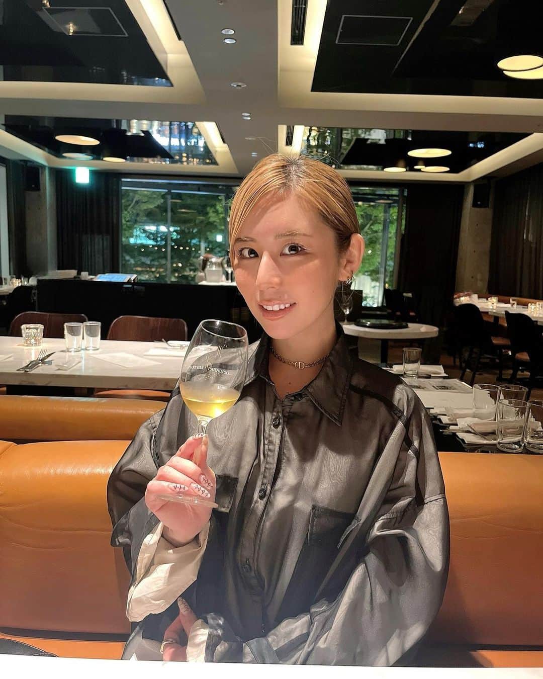 横井美穂のインスタグラム：「素敵な日だった🤍 #whipstaff  #fashion #make #makeup#ootd」