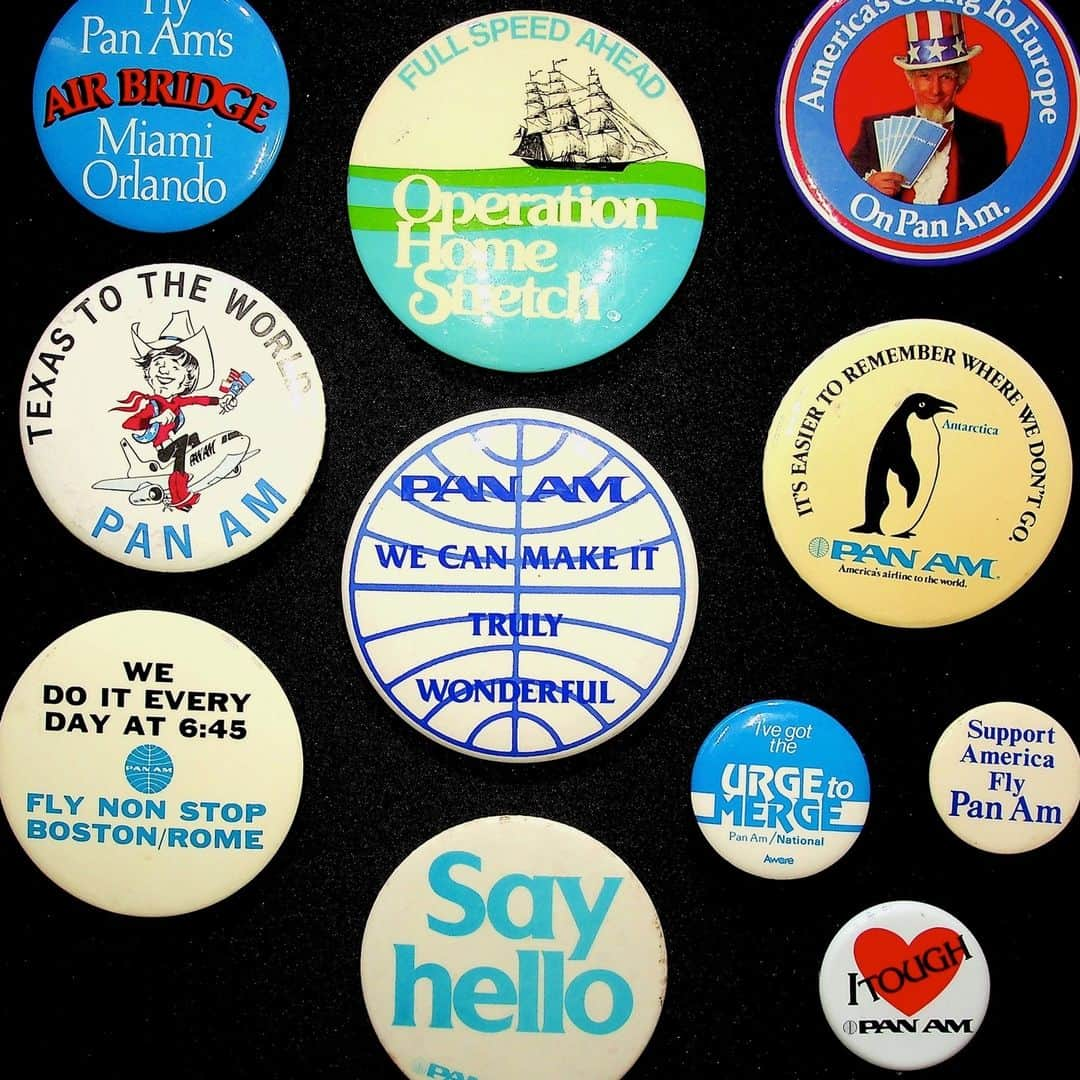 フィリップ・P・キーンのインスタグラム：「From my collection. @pan.am.museum @panam_mech @sticknobillsposters #vintage #advertising #button #airline #memorabilia #flight #aviation #commercial」