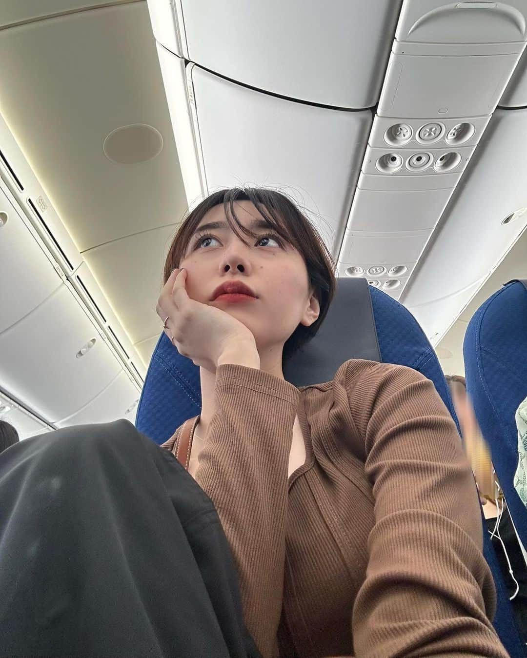 MIORIさんのインスタグラム写真 - (MIORIInstagram)「✈️ #flight」5月21日 18時51分 - __mk.31__