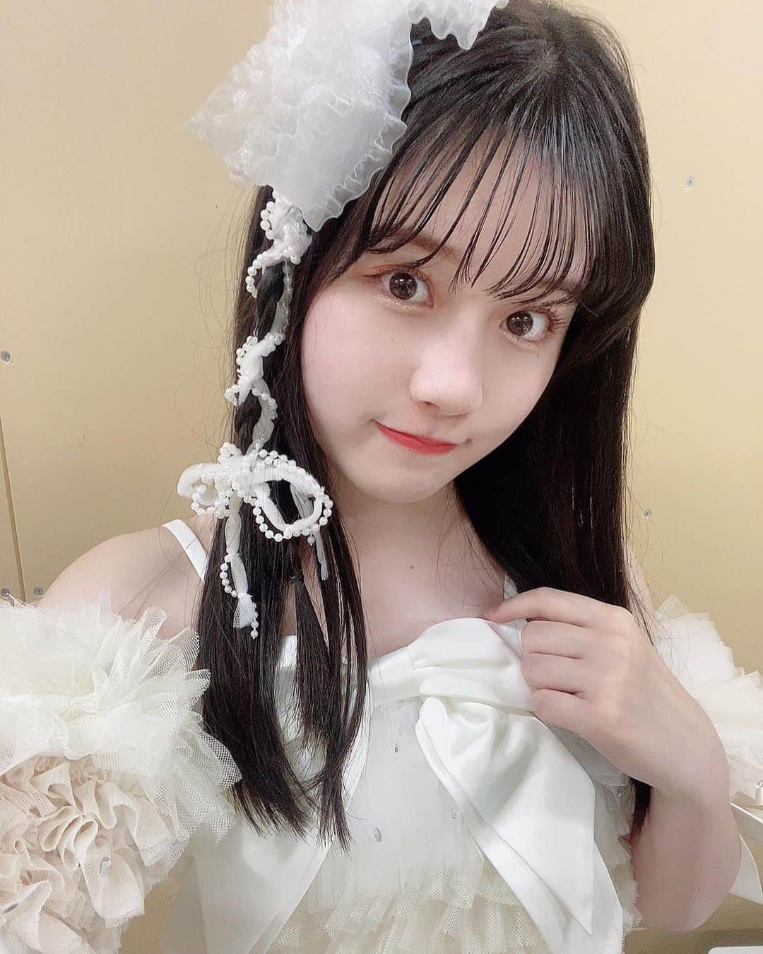 河村果歩のインスタグラム：「🌈🍒  【お知らせ】  6/17(土) 誕生日当日に生誕イベントの開催が決定しました~！  歌ったり踊ったりみんなと一緒にゲームしたりします🤍 沢山の方々に楽しんで頂けるよう頑張ります!!  詳細は後日告知されますが、良かったら6/17空けてもらえたら嬉しいです💞  宜しくお願いします🙇‍♀️🤍  #河村果歩 #nicola #おはスタ #おはガール #かほっち #ニコラ #ニコモ #ニコラ6月号発売中 #SUPERGIRLS #スパガ #アイドル」