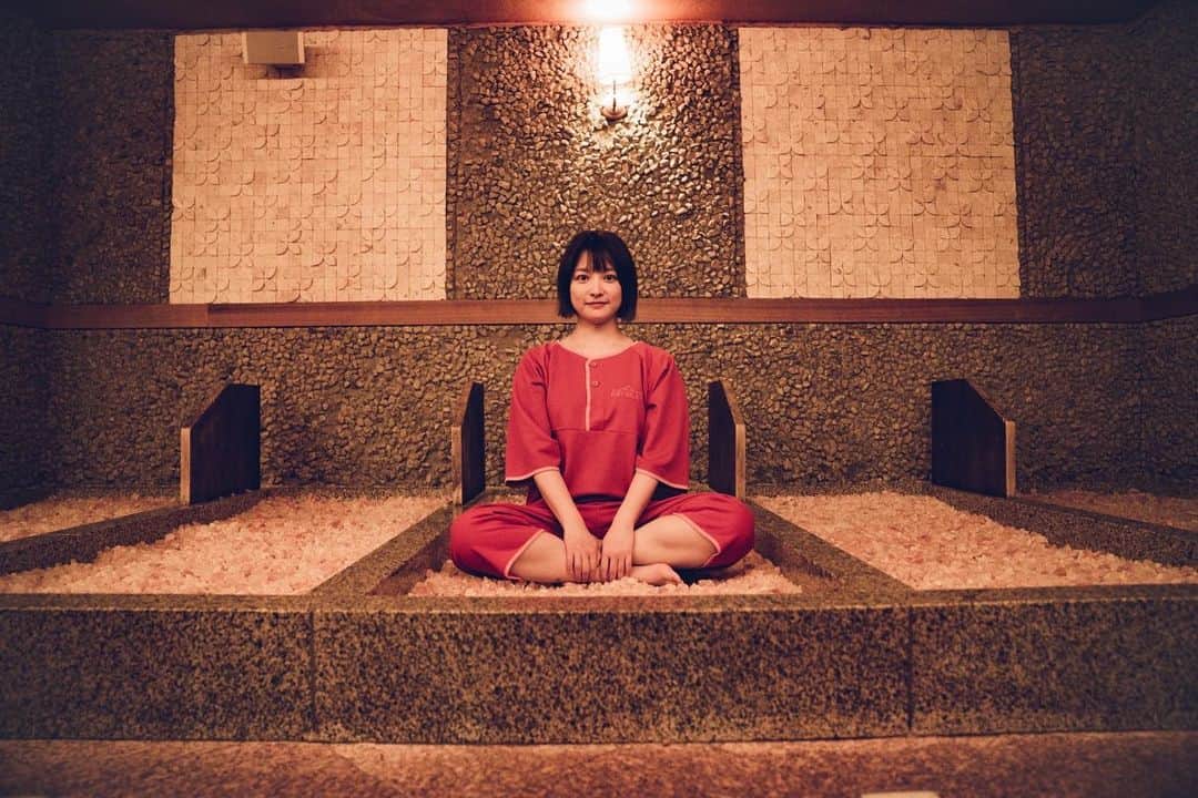 上田眞央さんのインスタグラム写真 - (上田眞央Instagram)「@sauna_ism37 オフショット②📸  #ルビーパレス  #rubypalace  #女性専用  #サウナ  #sauna  #オフショット」5月21日 19時19分 - maoueda_official